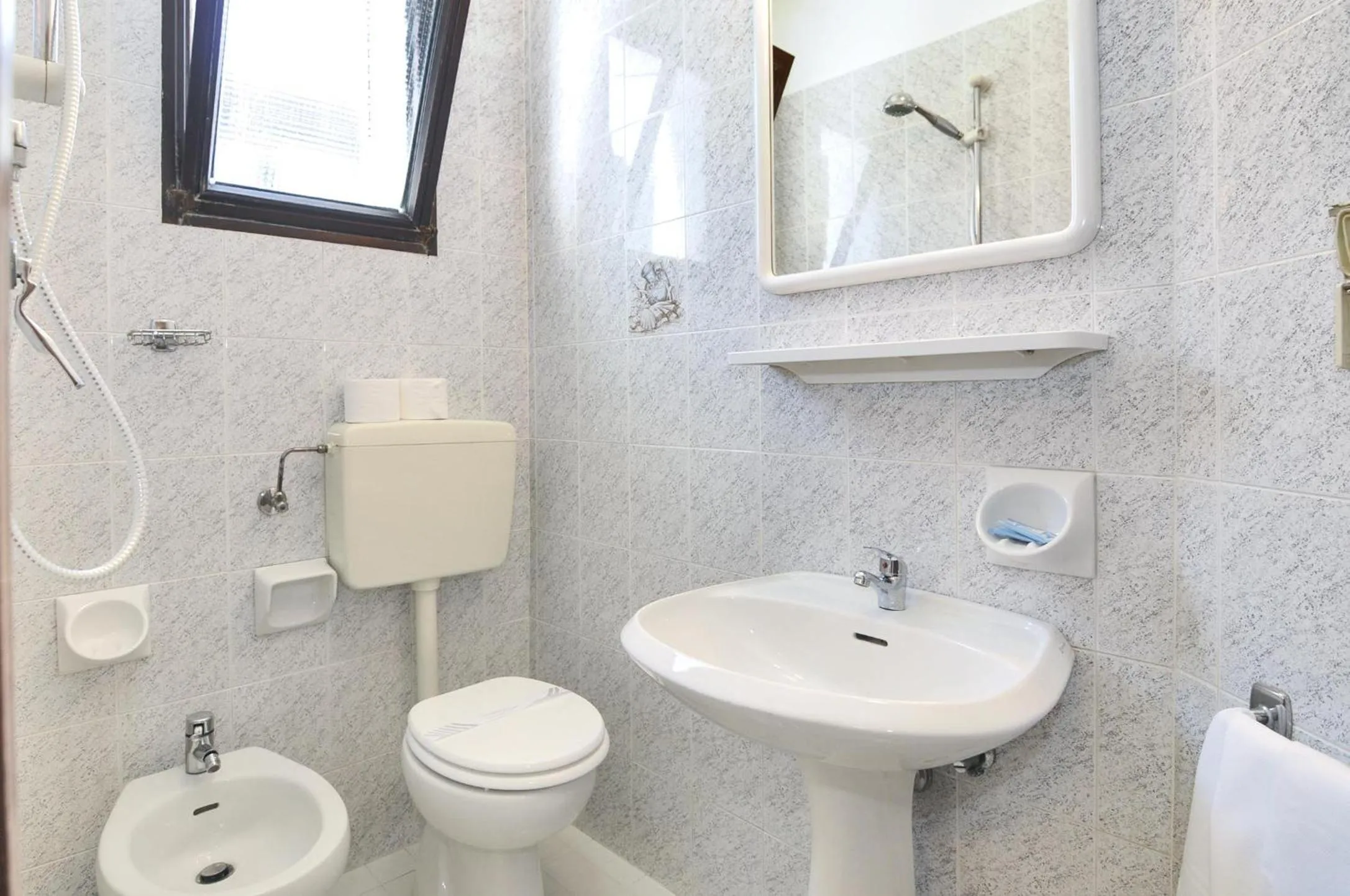 Toilet in Venus Best Price