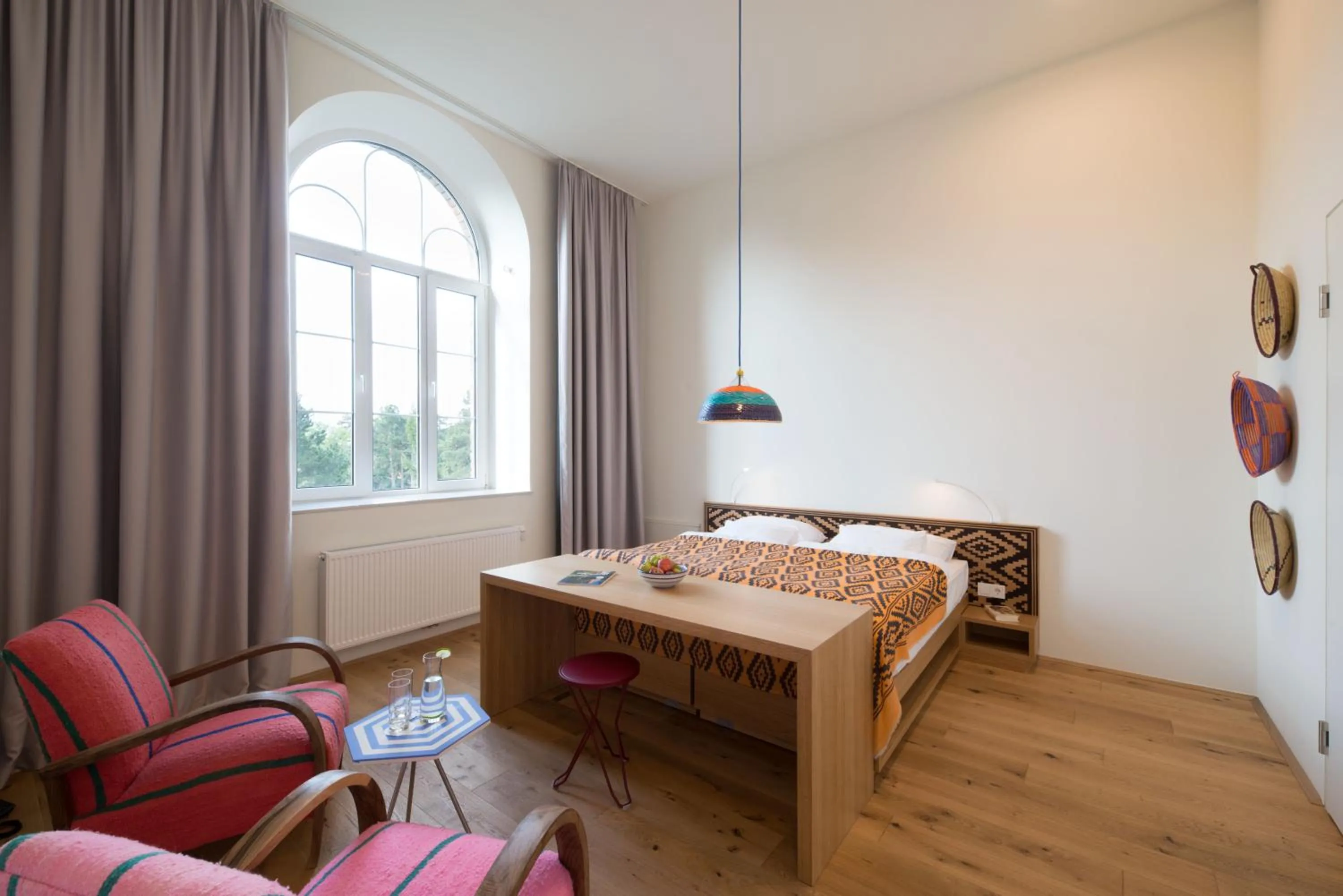 Photo of the whole room in Gabrium