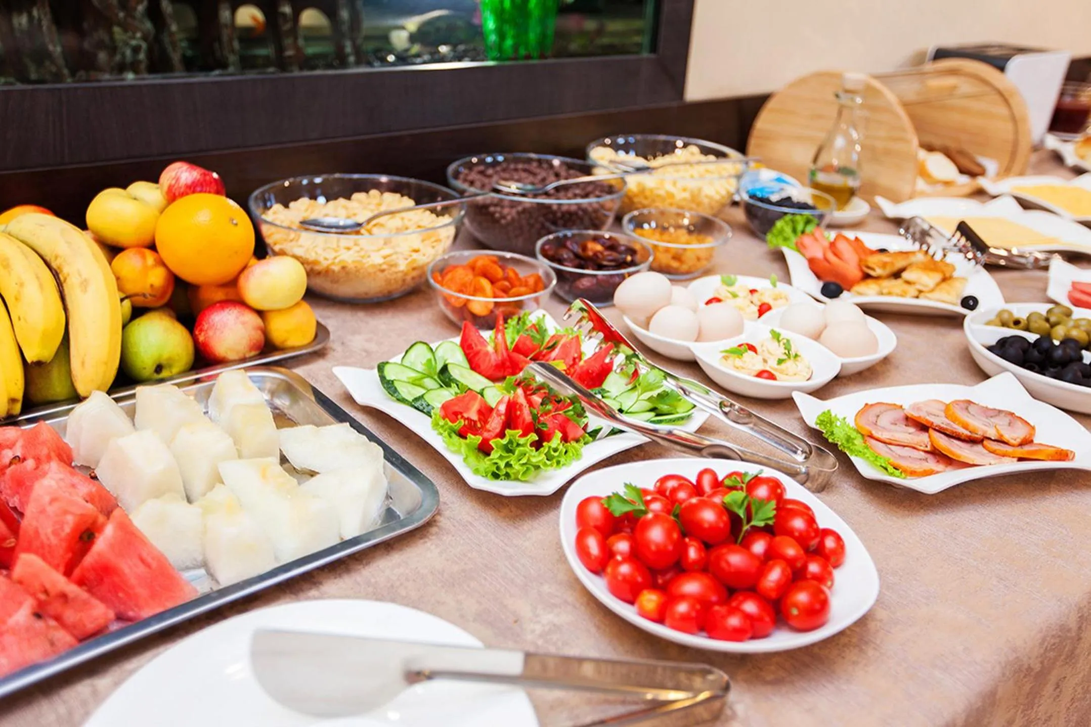 Continental breakfast in Lumarc Hotel