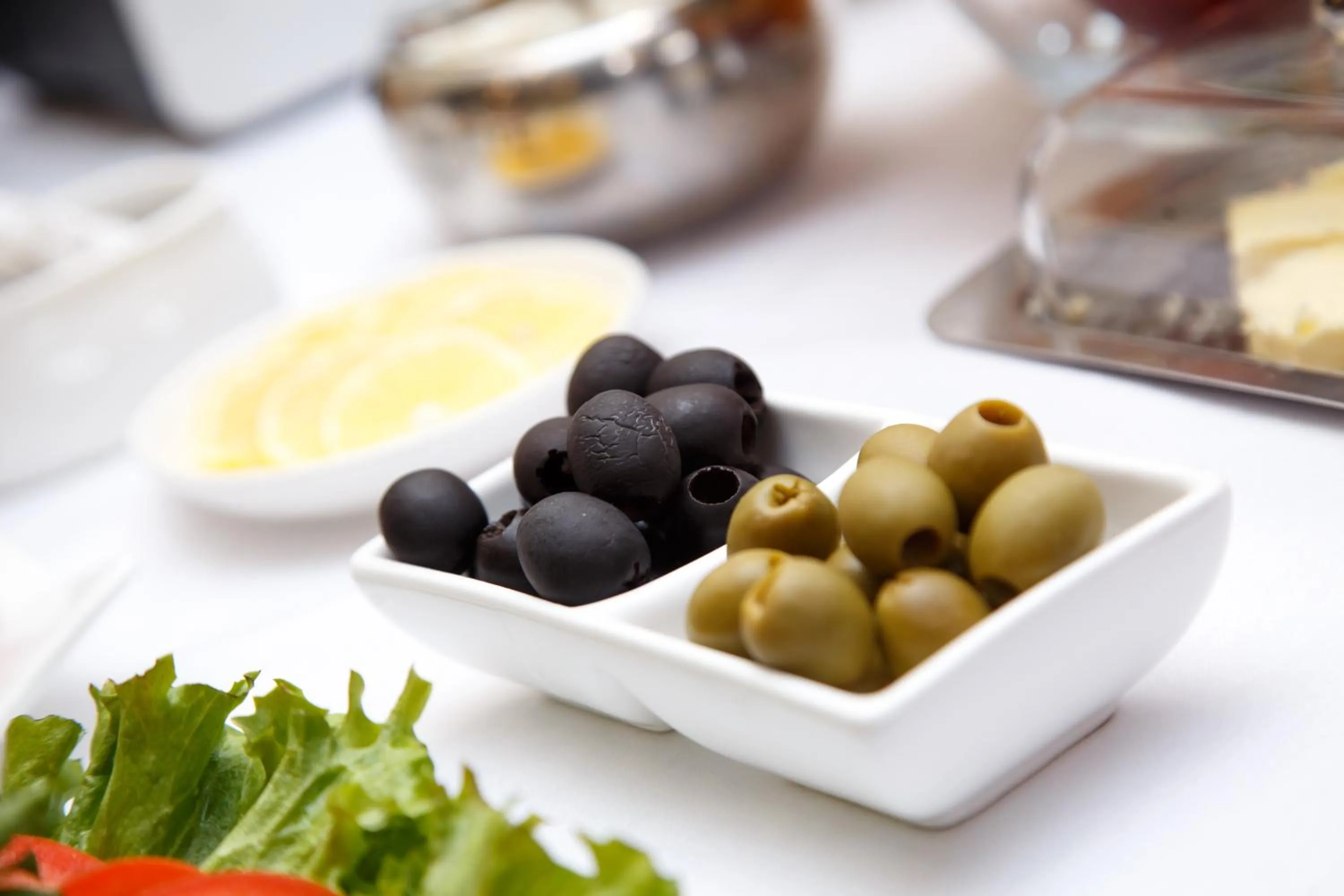 Breakfast in Lumarc Hotel