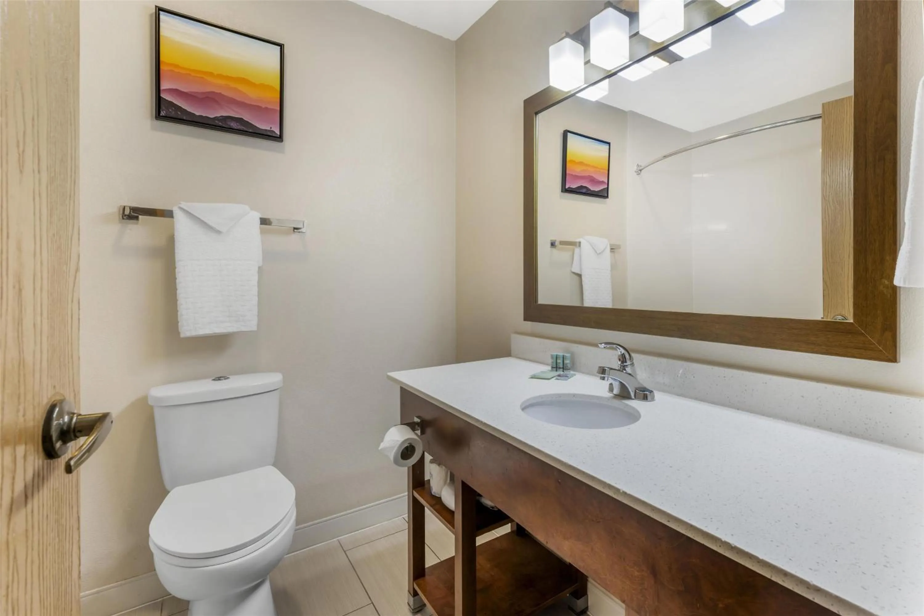 Bathroom in Best Western Joliet Inn & Suites