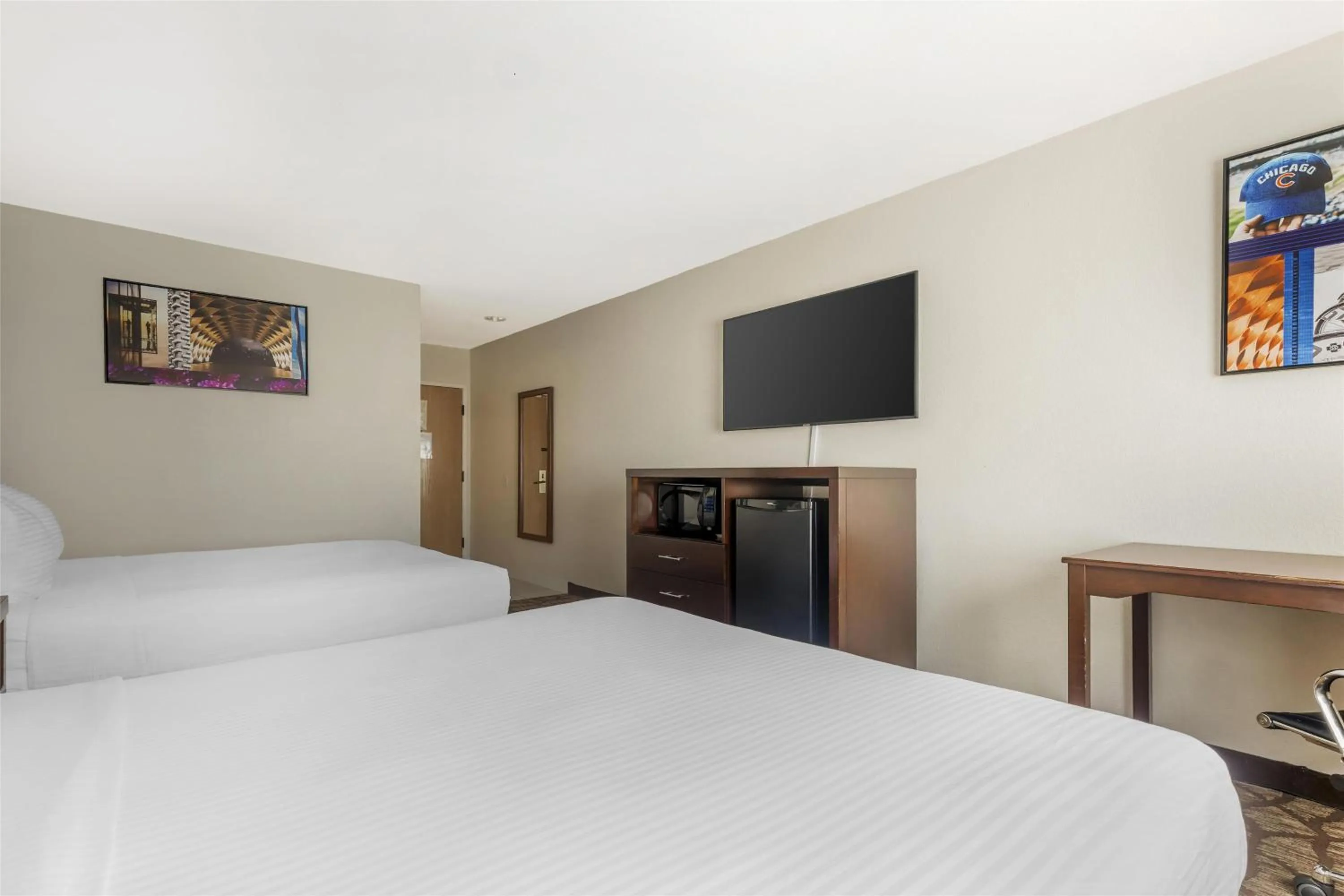 Bedroom, Bed in Best Western Joliet Inn & Suites