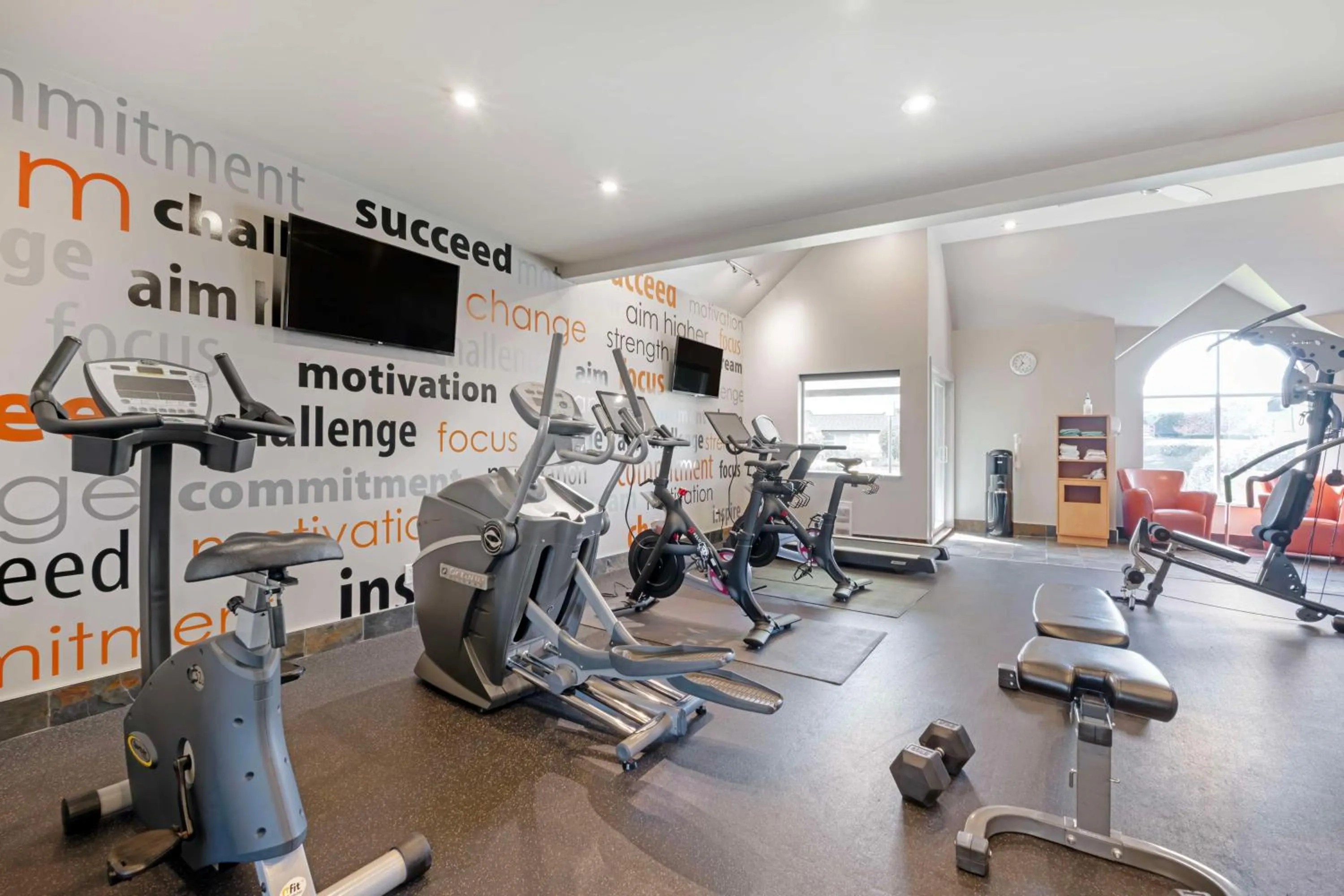 Fitness centre/facilities in Best Western Plus Emerald Isle Hotel