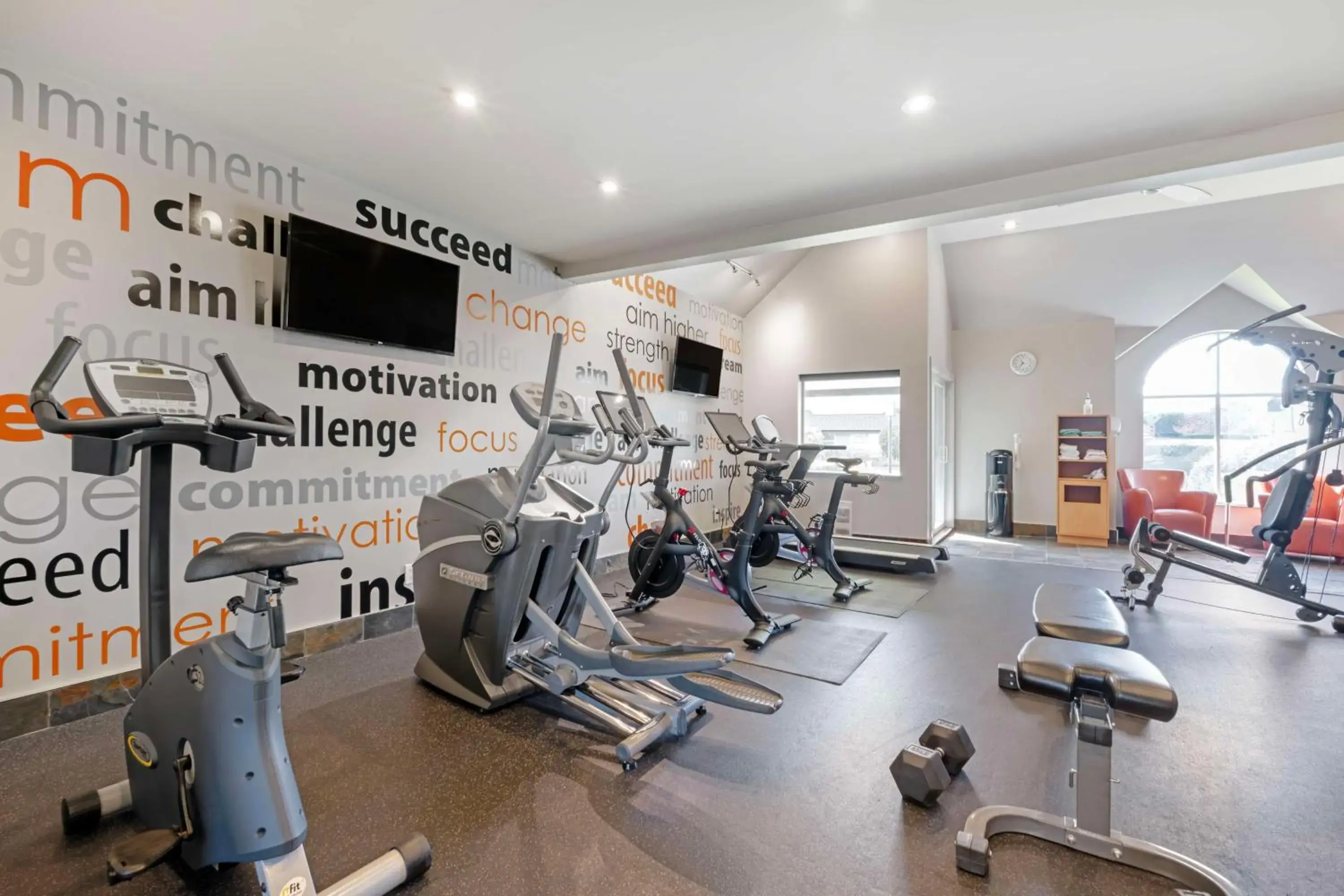 Fitness centre/facilities in Best Western Plus Emerald Isle Hotel Fitness centre/facilities in Best Western Plus Emerald Isle Hotel