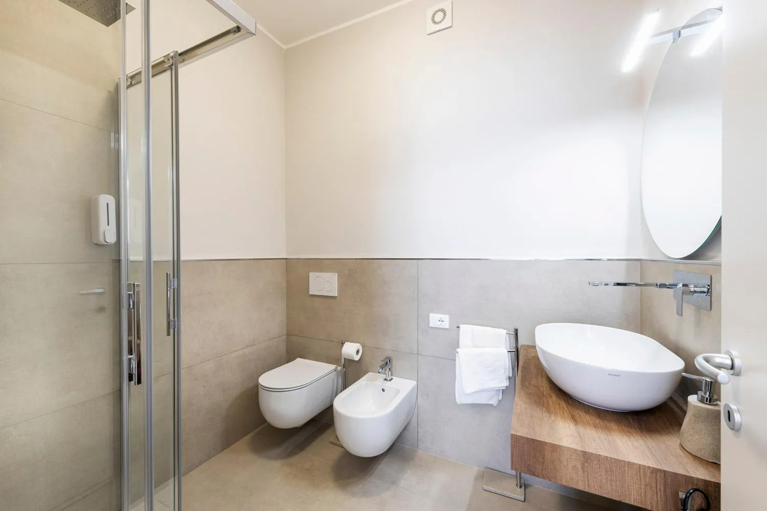 Shower in B&B De I Bravi