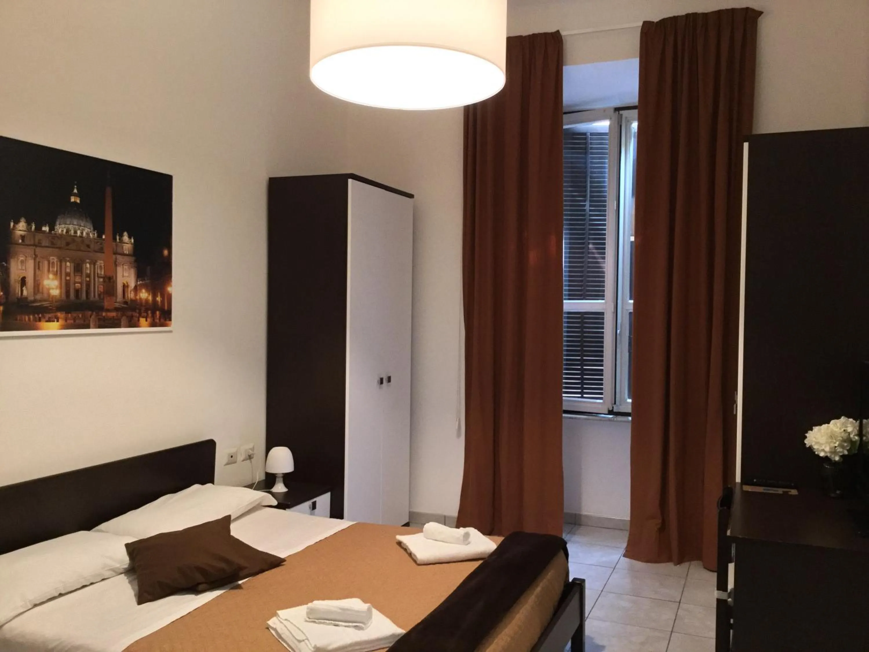 Bedroom, Bed in Cialdini Rome