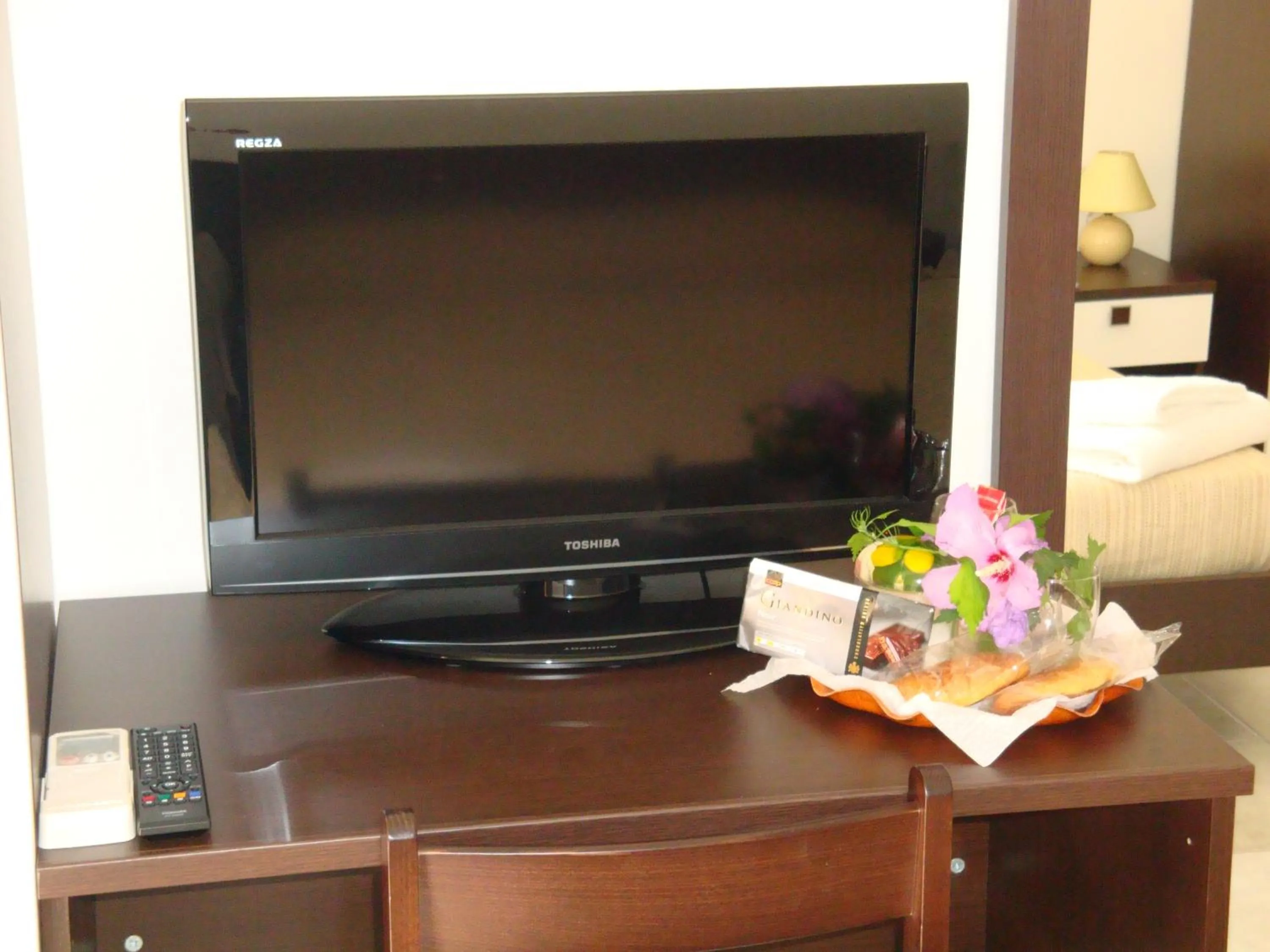 TV and multimedia, TV/Entertainment Center in Cialdini Rome