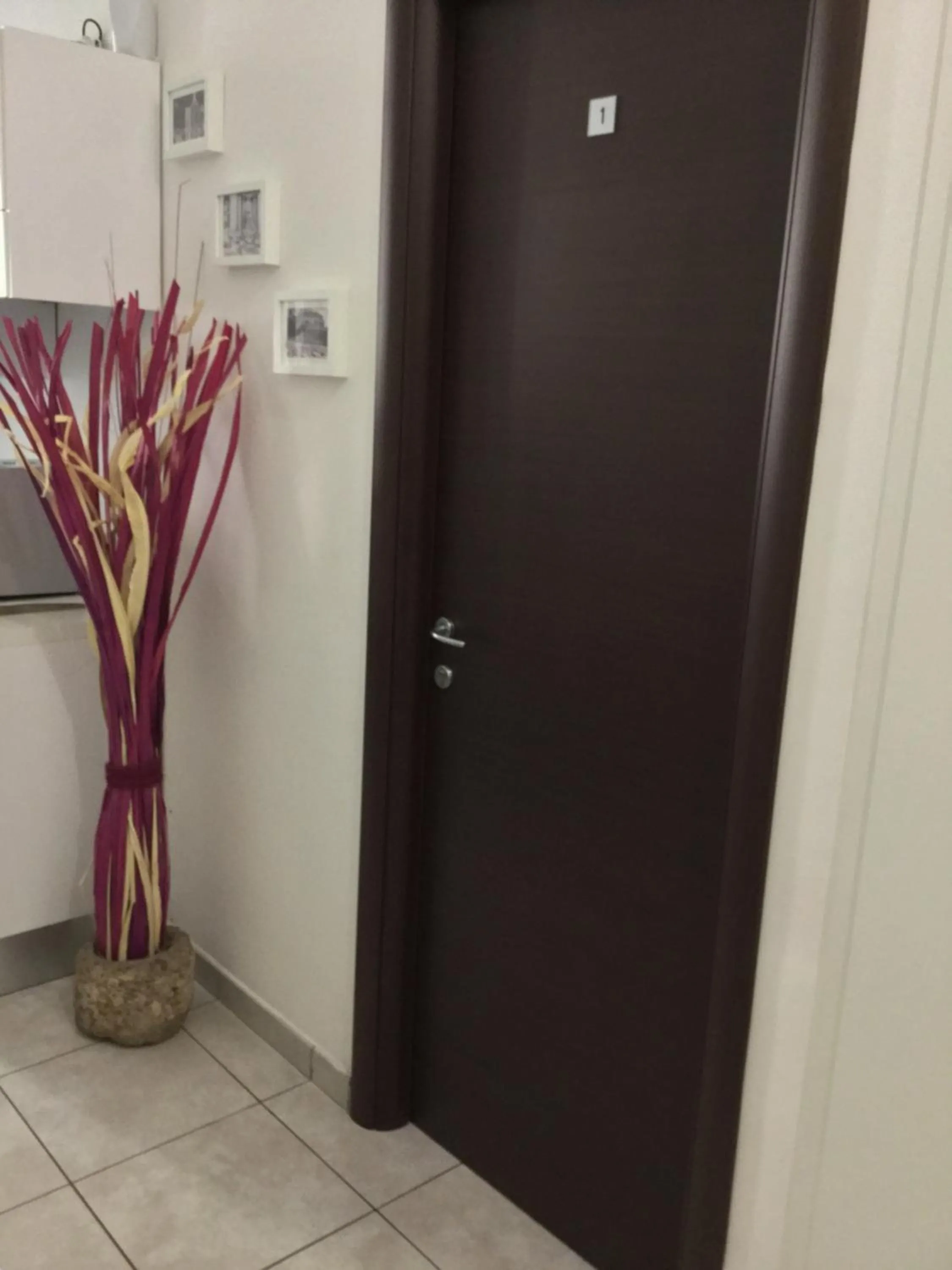 Decorative detail in Cialdini Rome