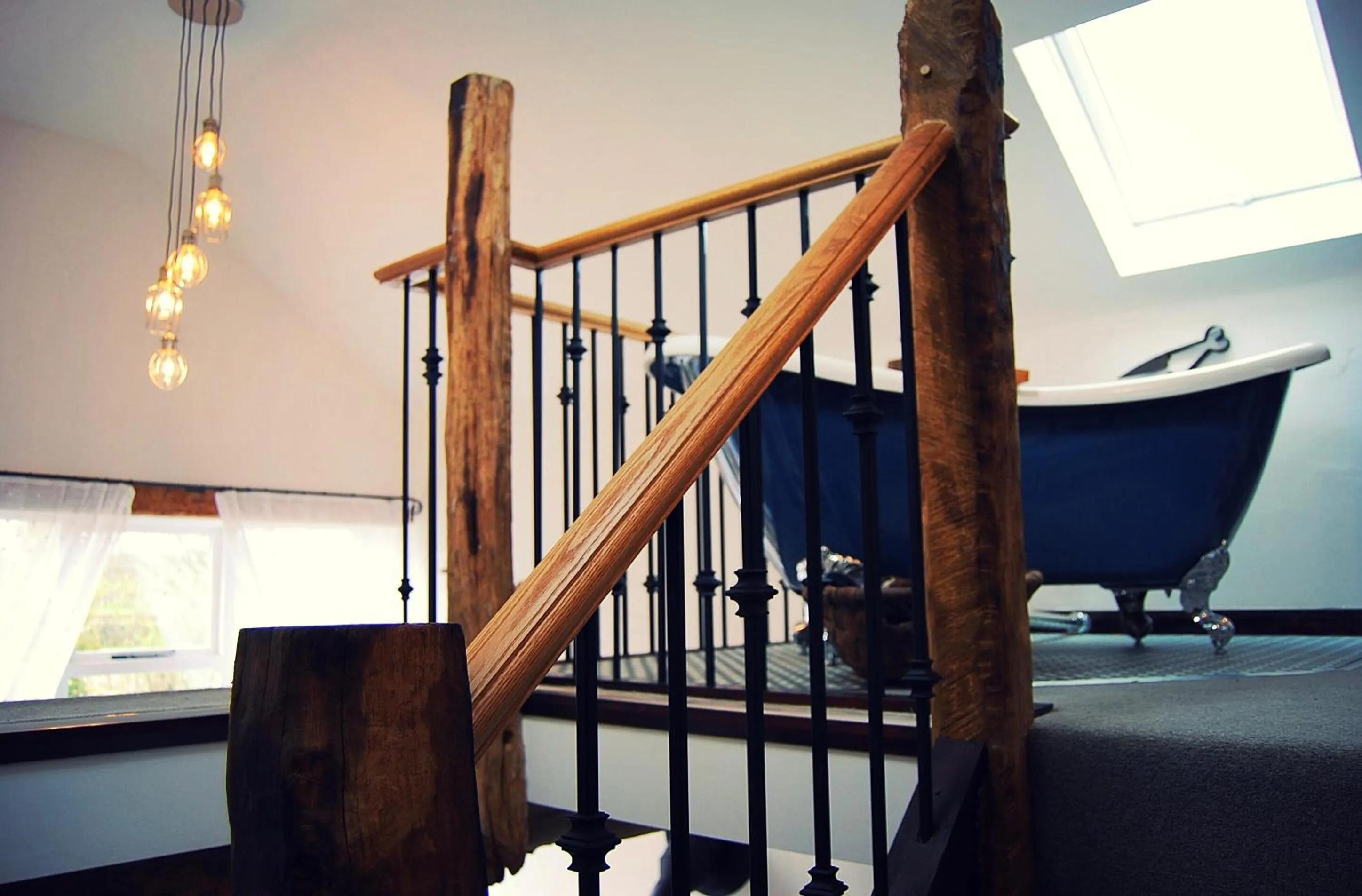 Bath in Rosie's Barn