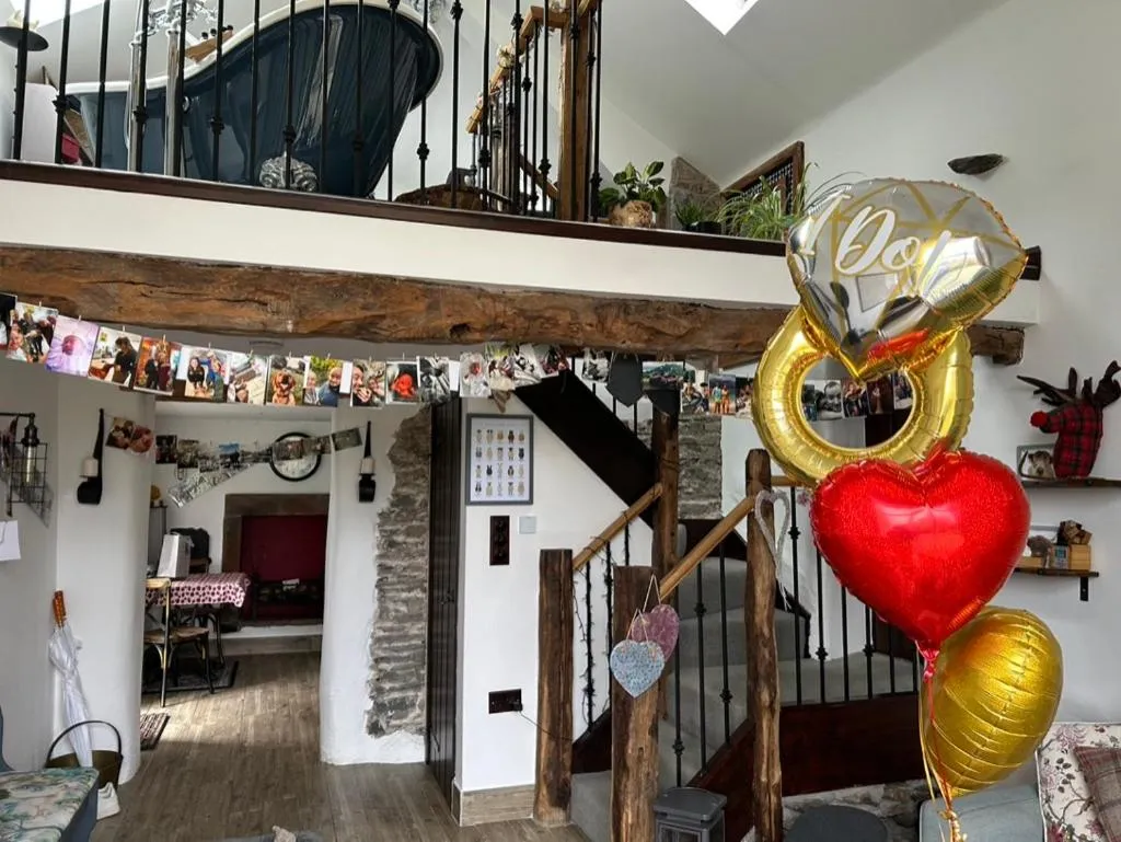 Lounge or bar in Rosie's Barn