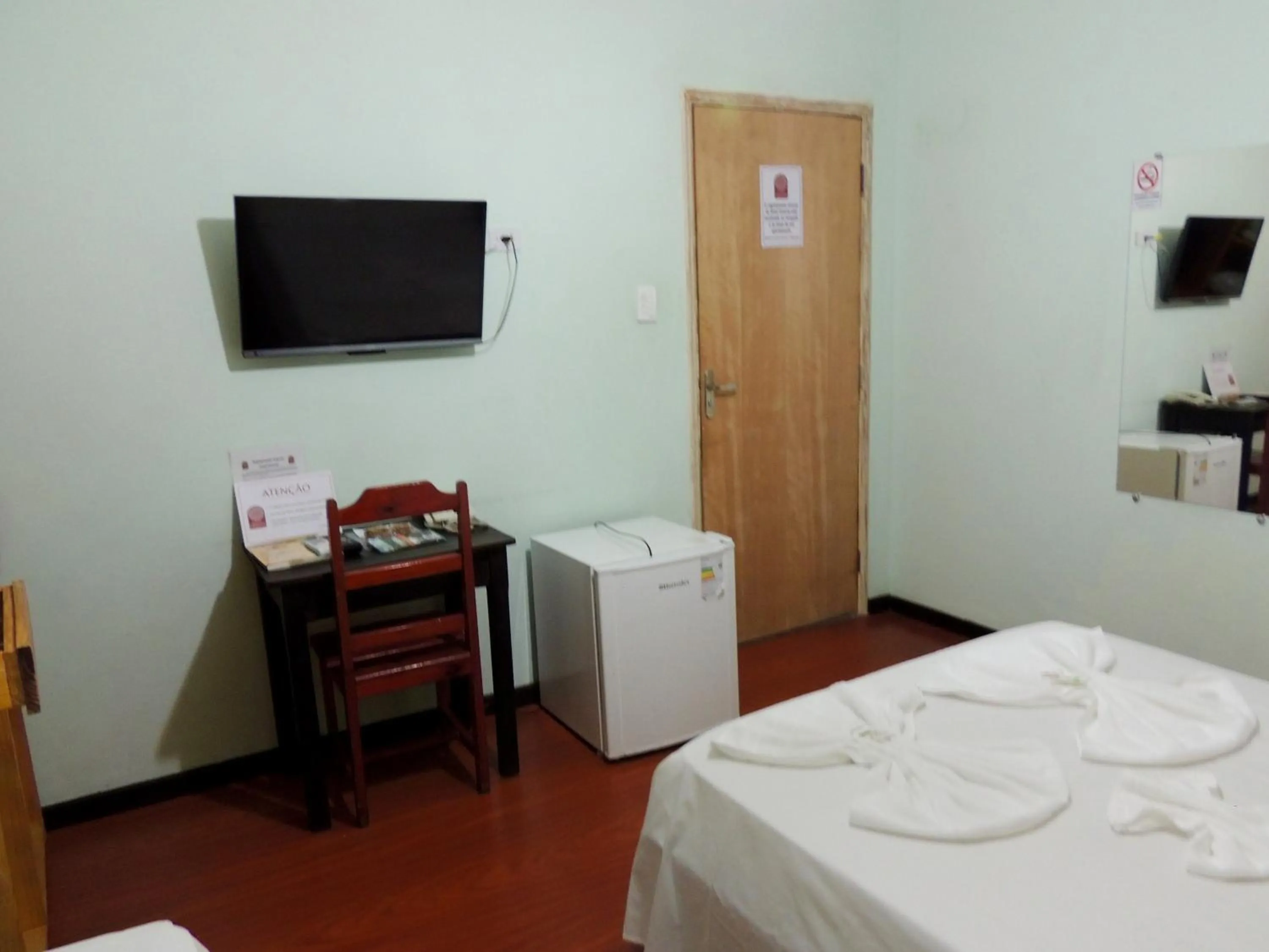 Photo of the whole room, Bed in Hotel Oriente