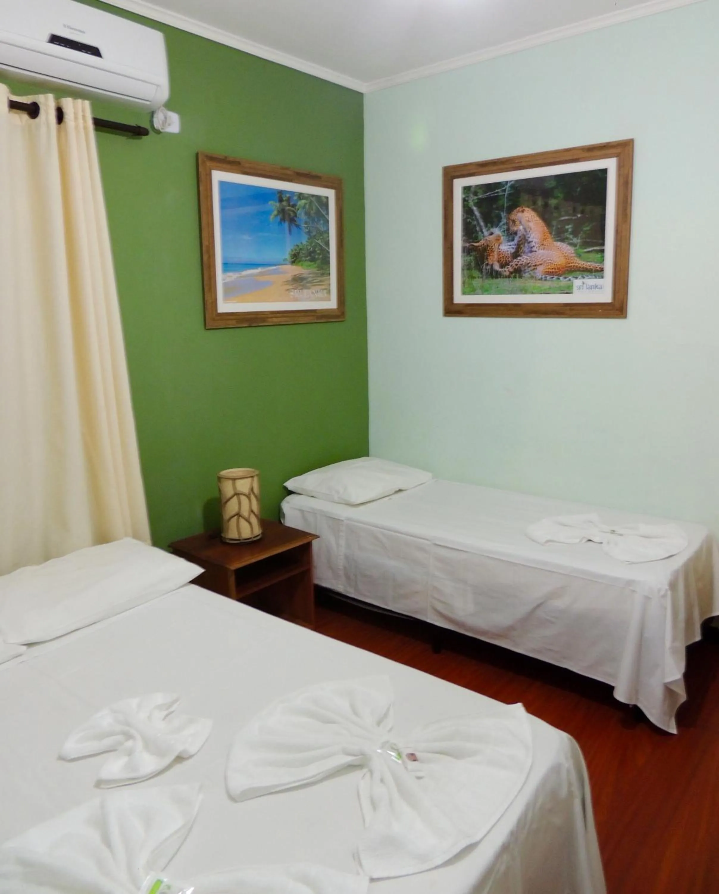 Bed in Hotel Oriente