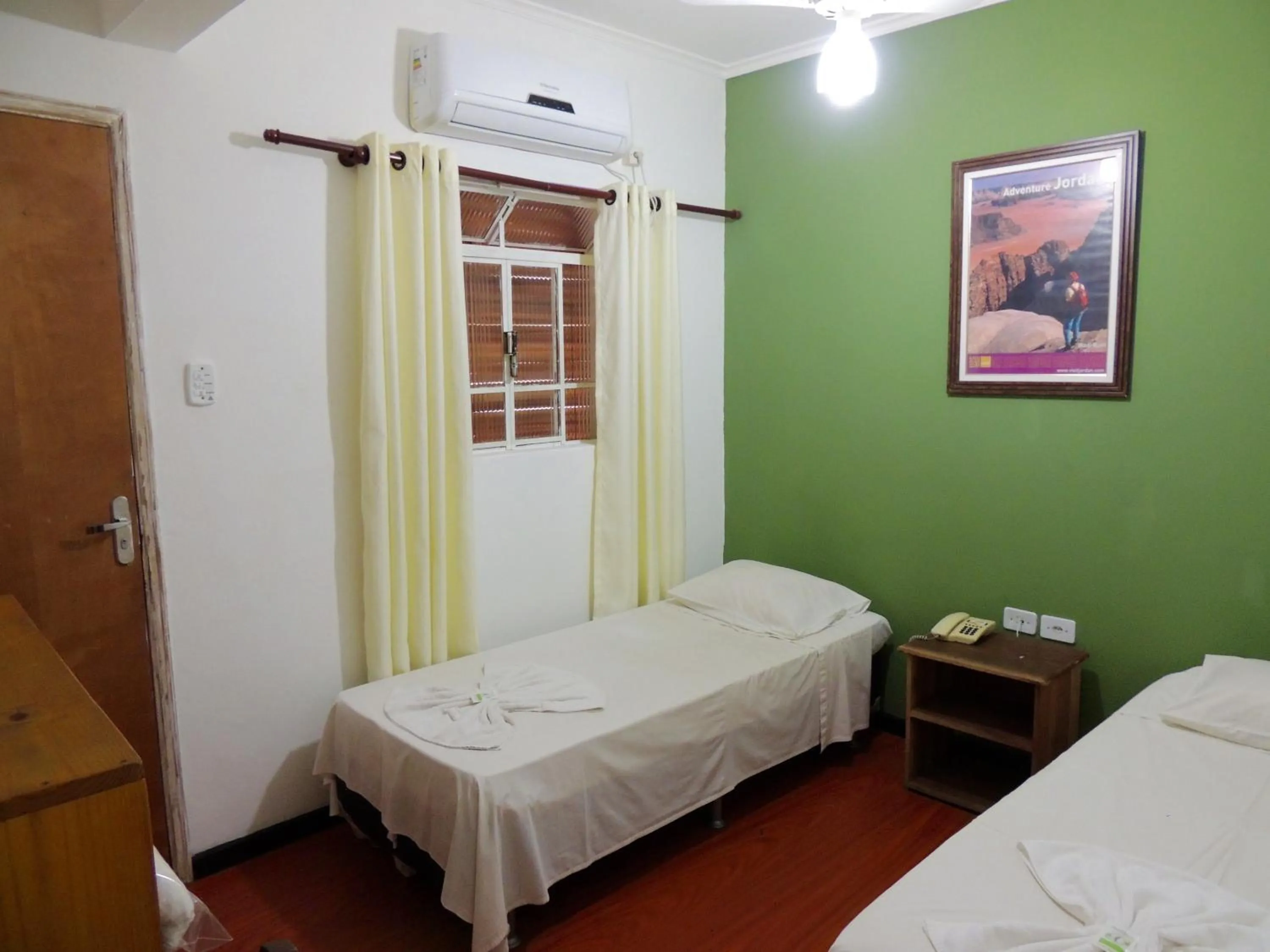 Photo of the whole room, Bed in Hotel Oriente