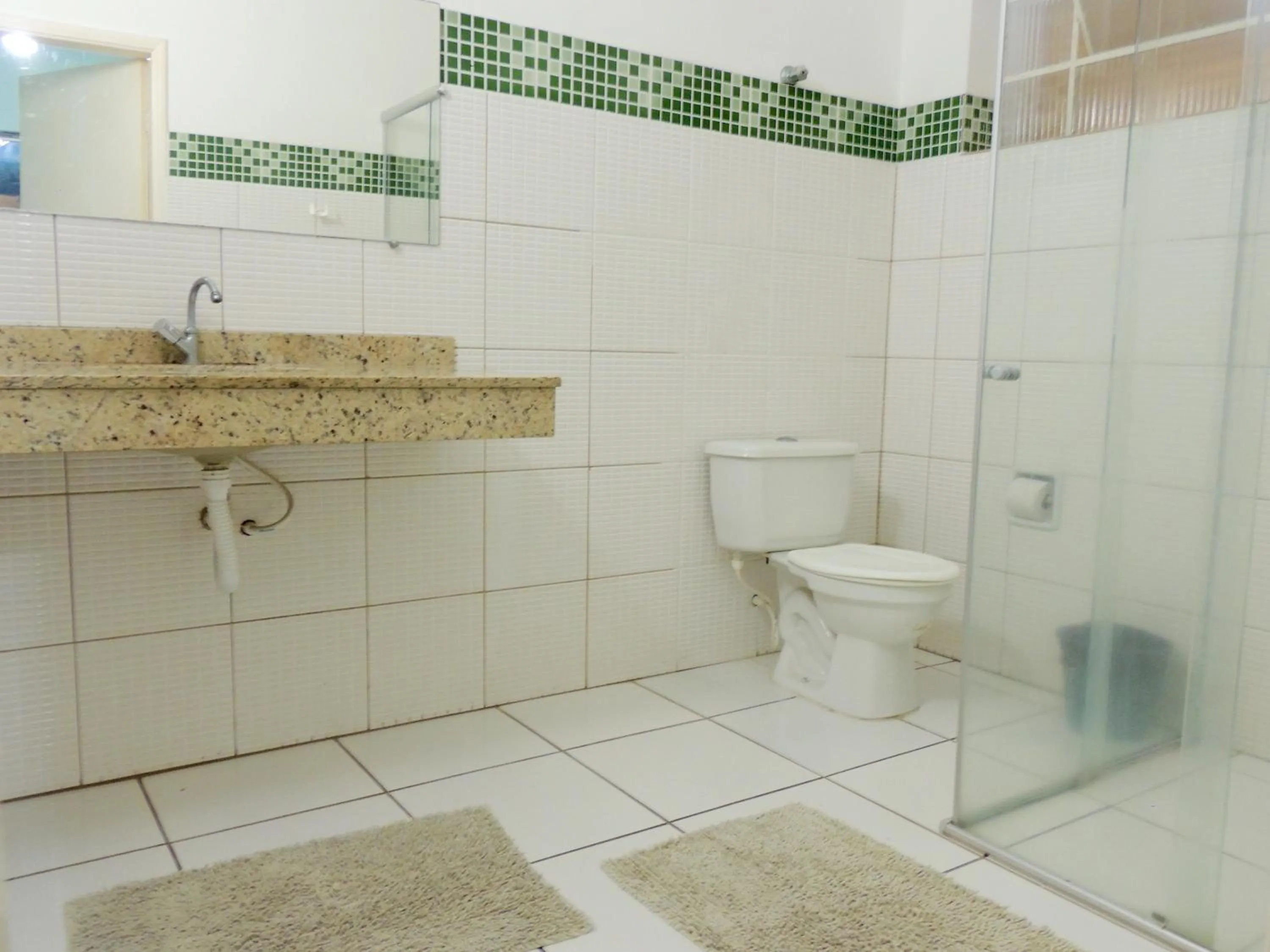 Bathroom in Hotel Oriente