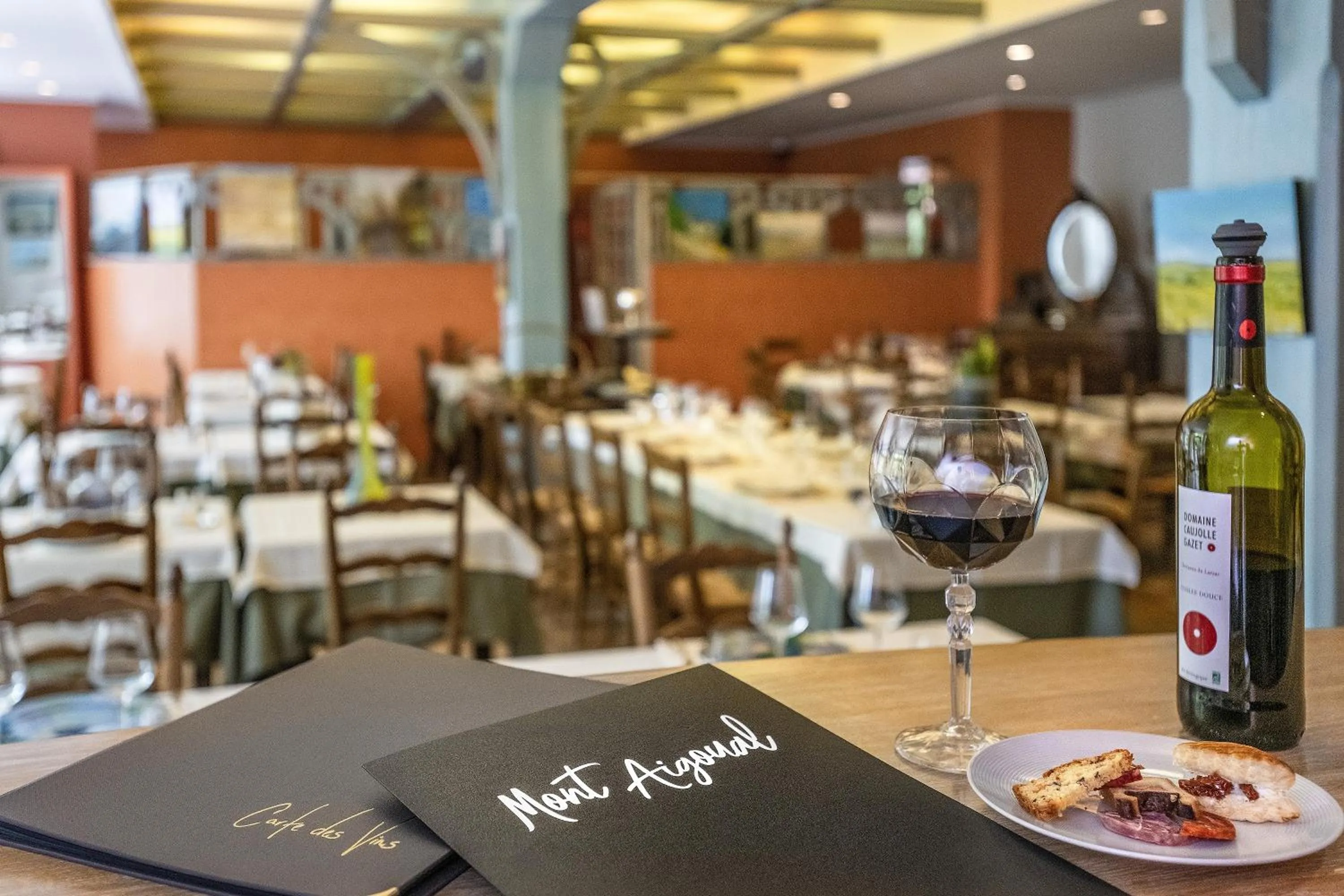 Restaurant/places to eat in Logis Hôtel Restaurant Le Mont Aigoual