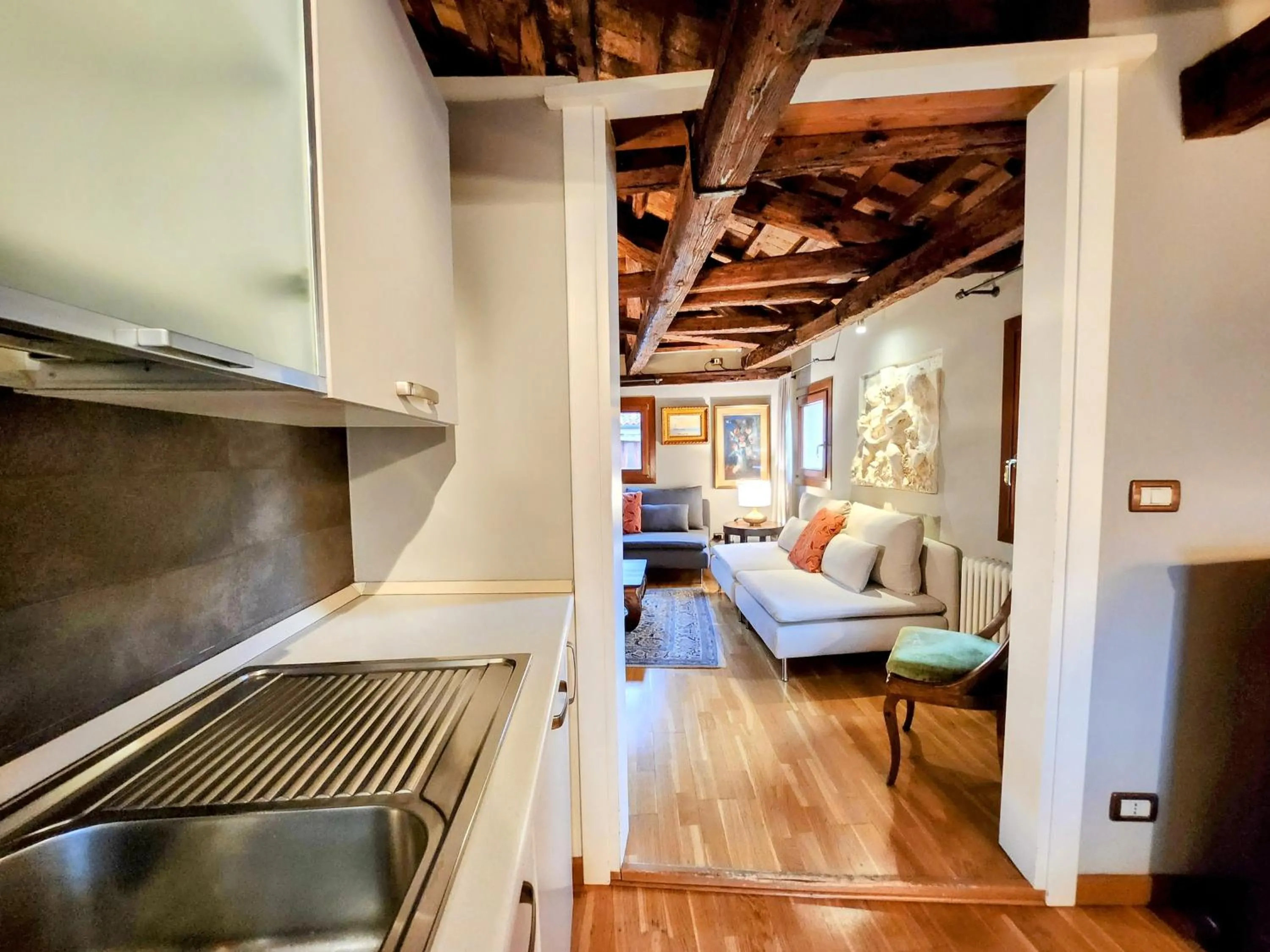 Bed in Casanova Penthouse in the heart of Venice
