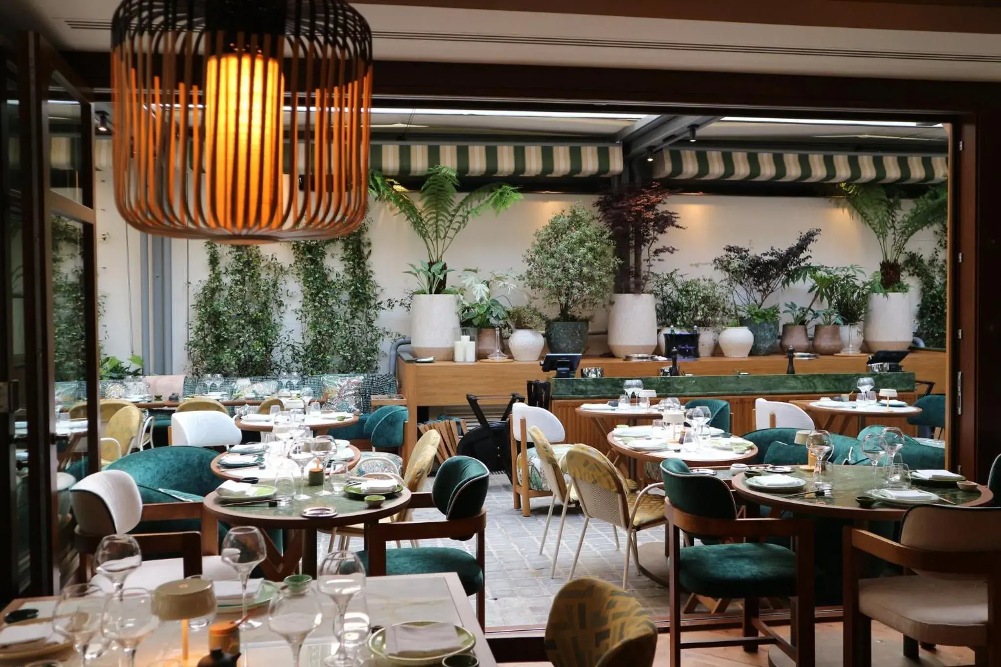 Restaurant/places to eat in InterContinental Paris Champs Elysées Etoile by IHG Restaurant/places to eat in InterContinental Paris Champs Elysées Etoile by IHG