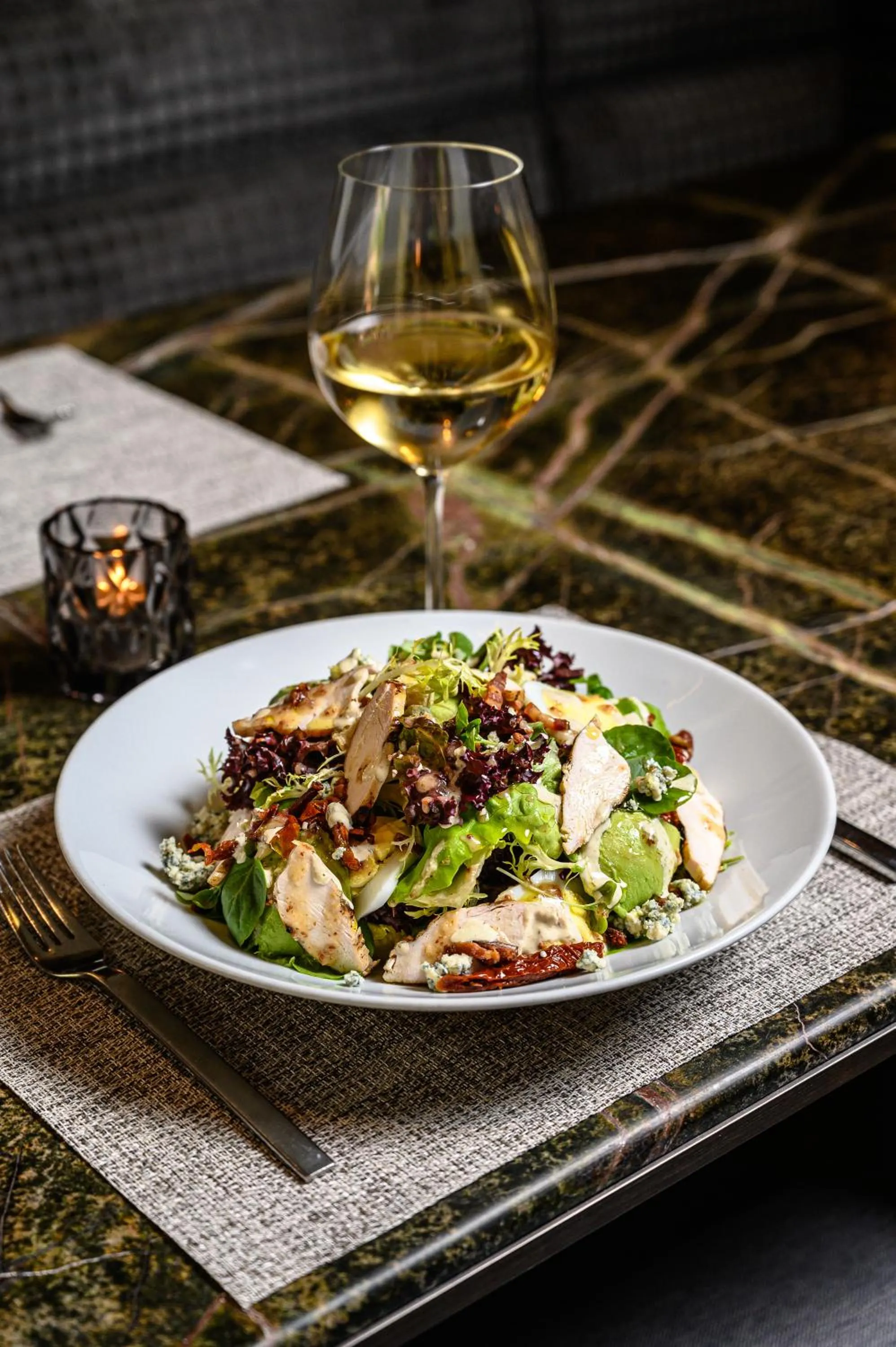 Food and drinks in The Hazelton Hotel