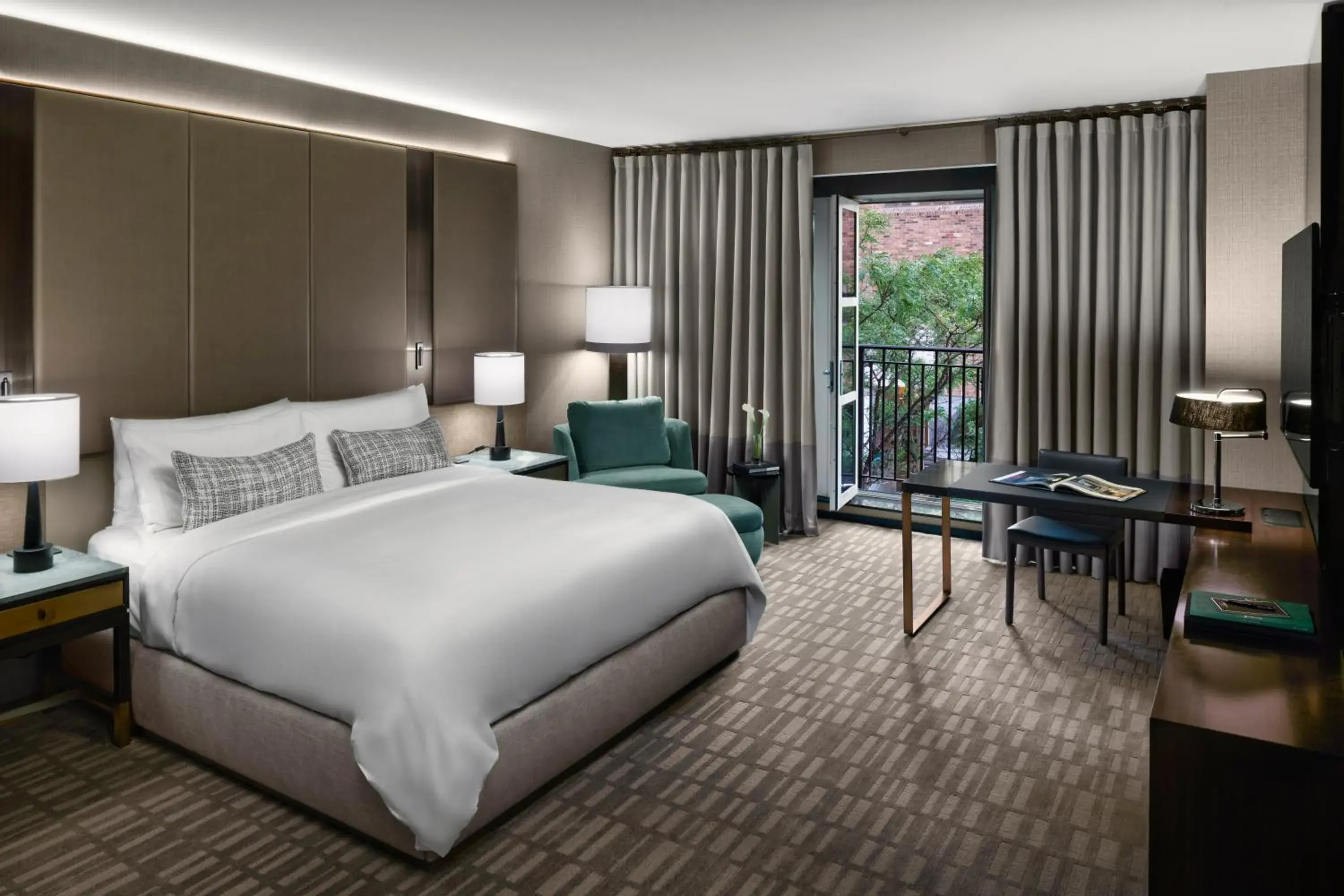 Bed in The Hazelton Hotel Bed in The Hazelton Hotel