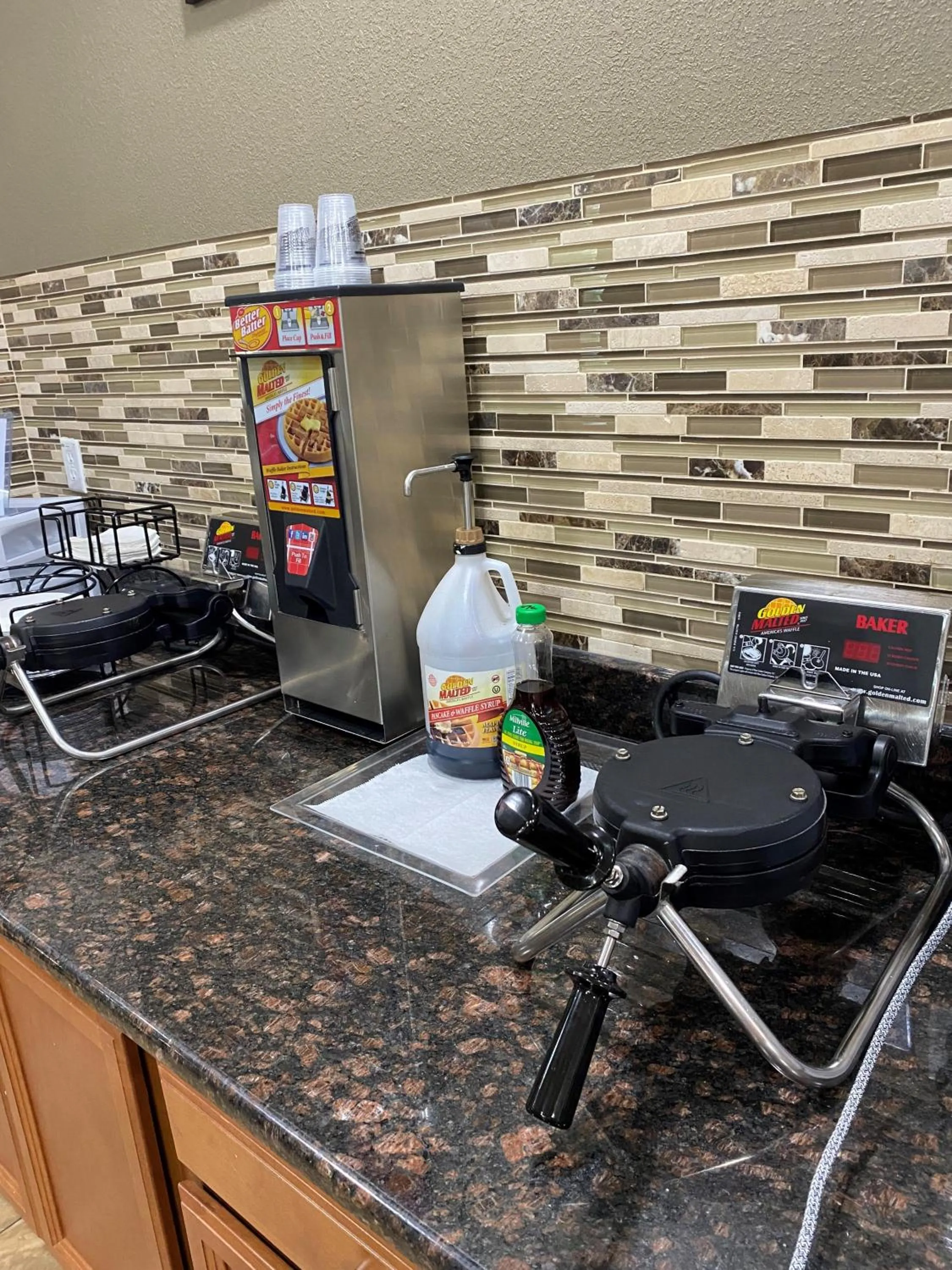 Breakfast in Travelodge by Wyndham Iowa City