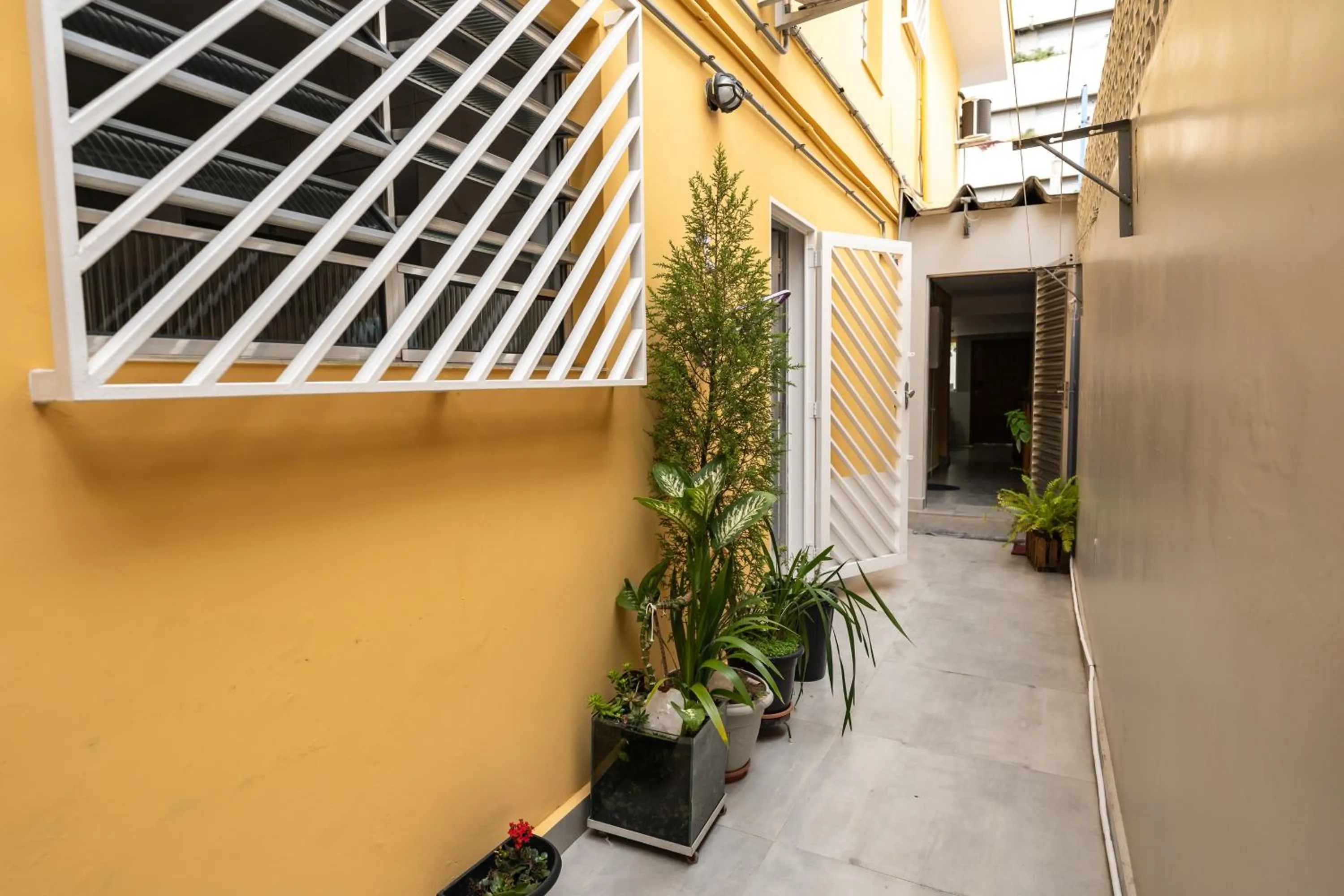 Area and facilities in Hostel B2B SP
