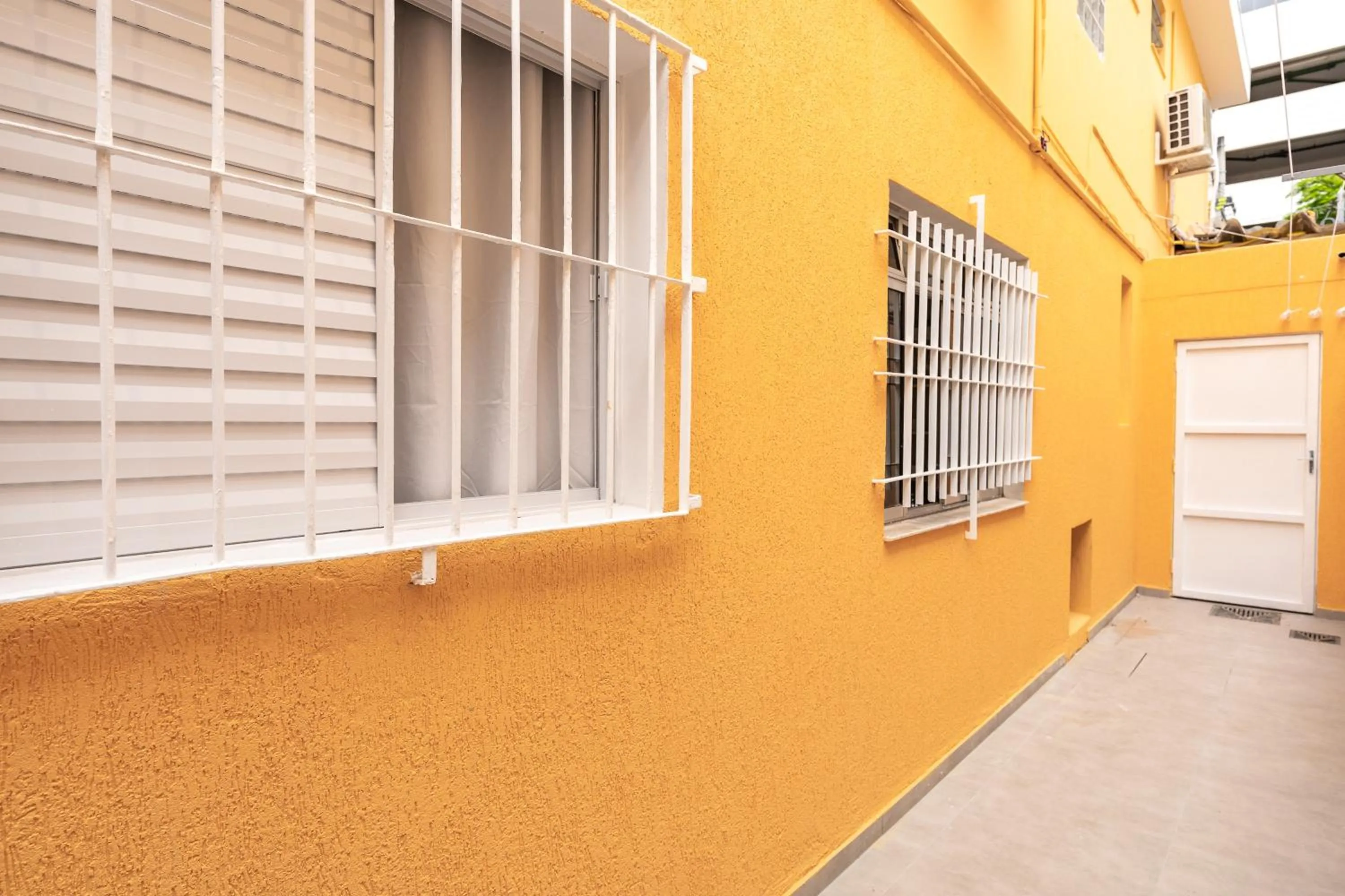 Area and facilities in Hostel B2B SP