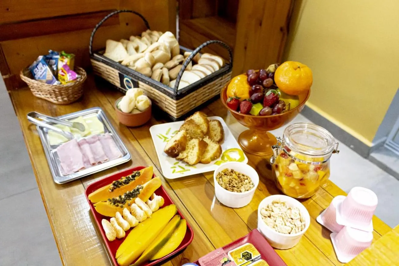 Breakfast in Hostel B2B SP