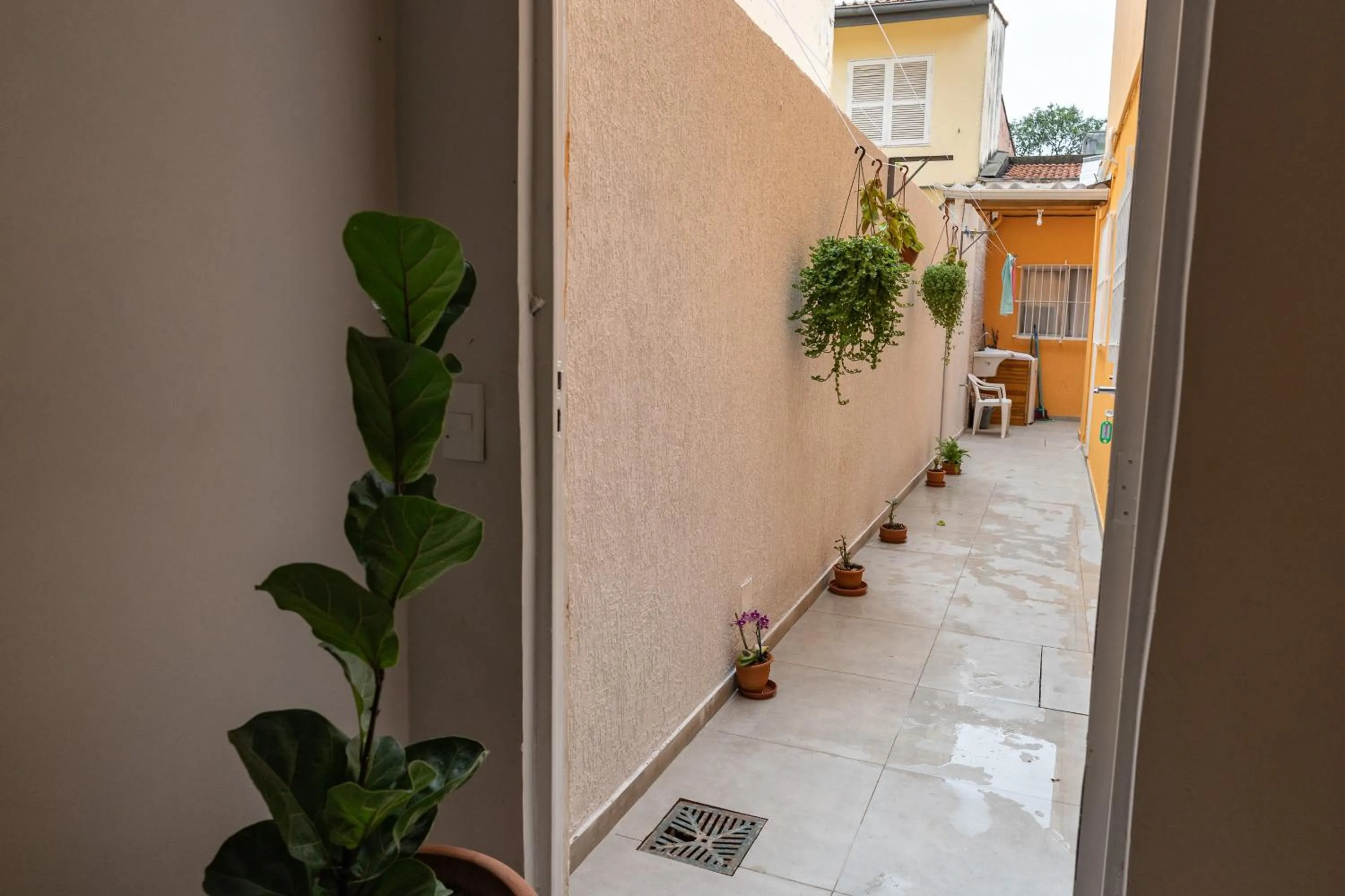 Area and facilities in Hostel B2B SP