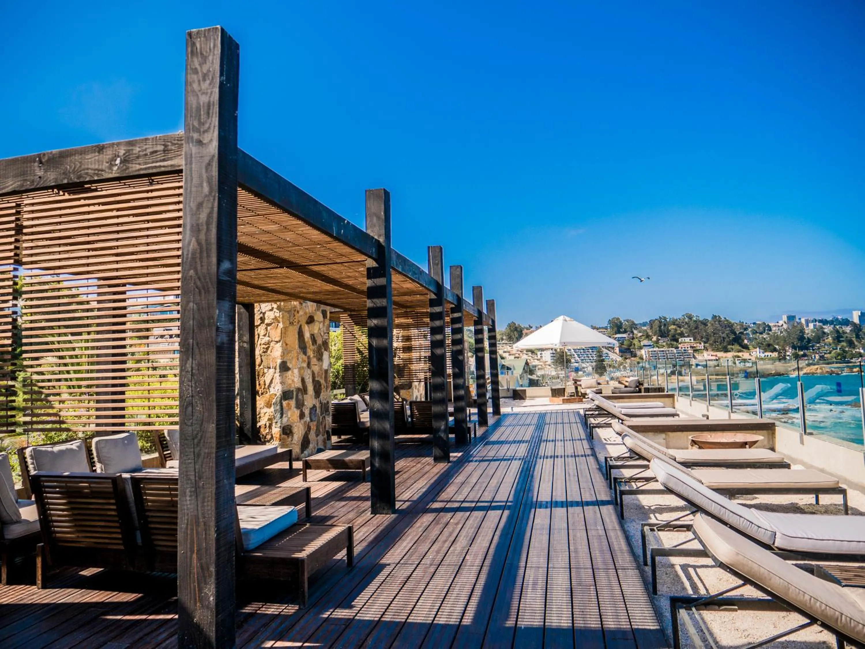 Radisson Blu Acqua Hotel & Spa Concon