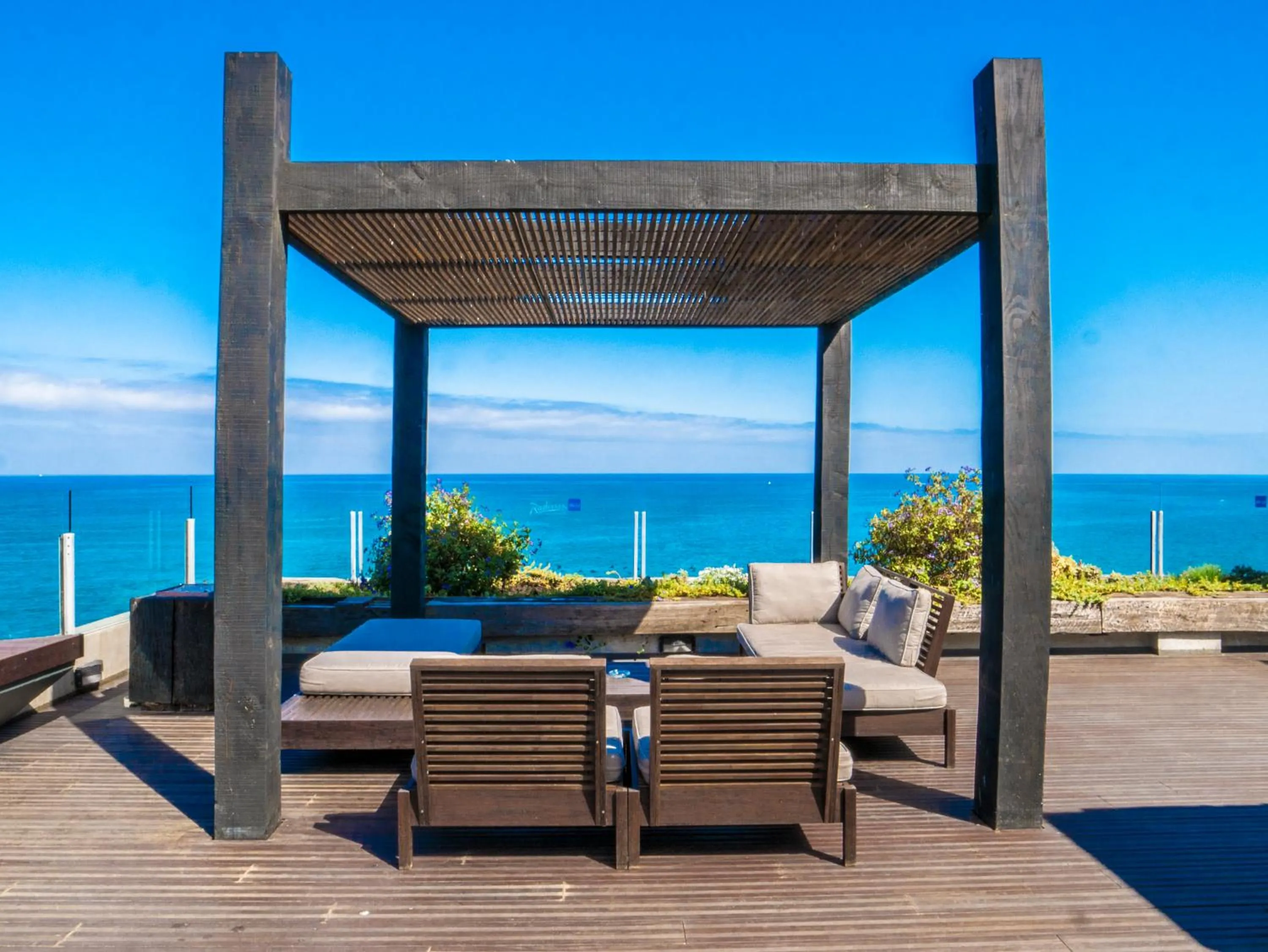 Radisson Blu Acqua Hotel & Spa Concon