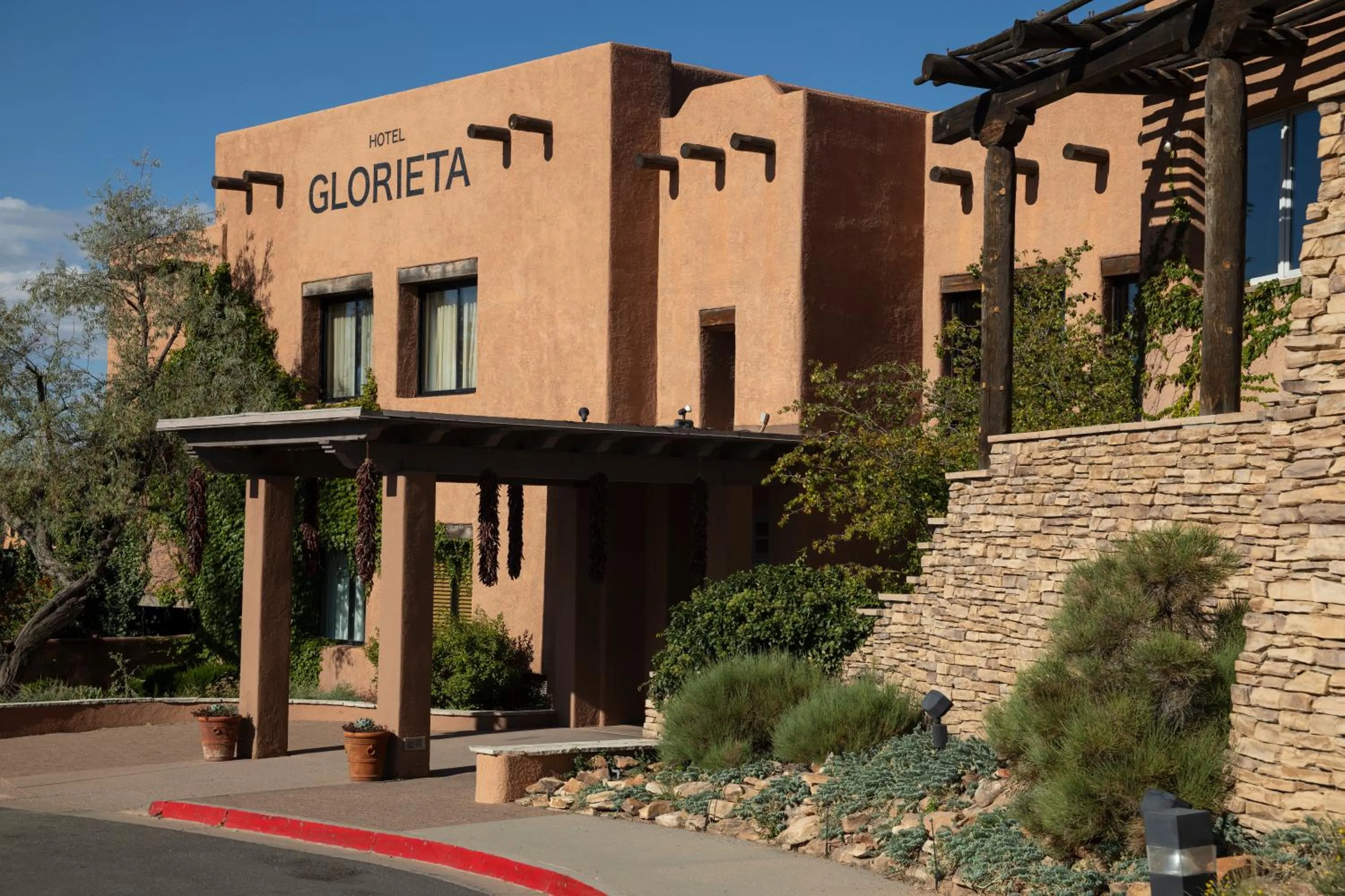 Property building in Hotel Glorieta