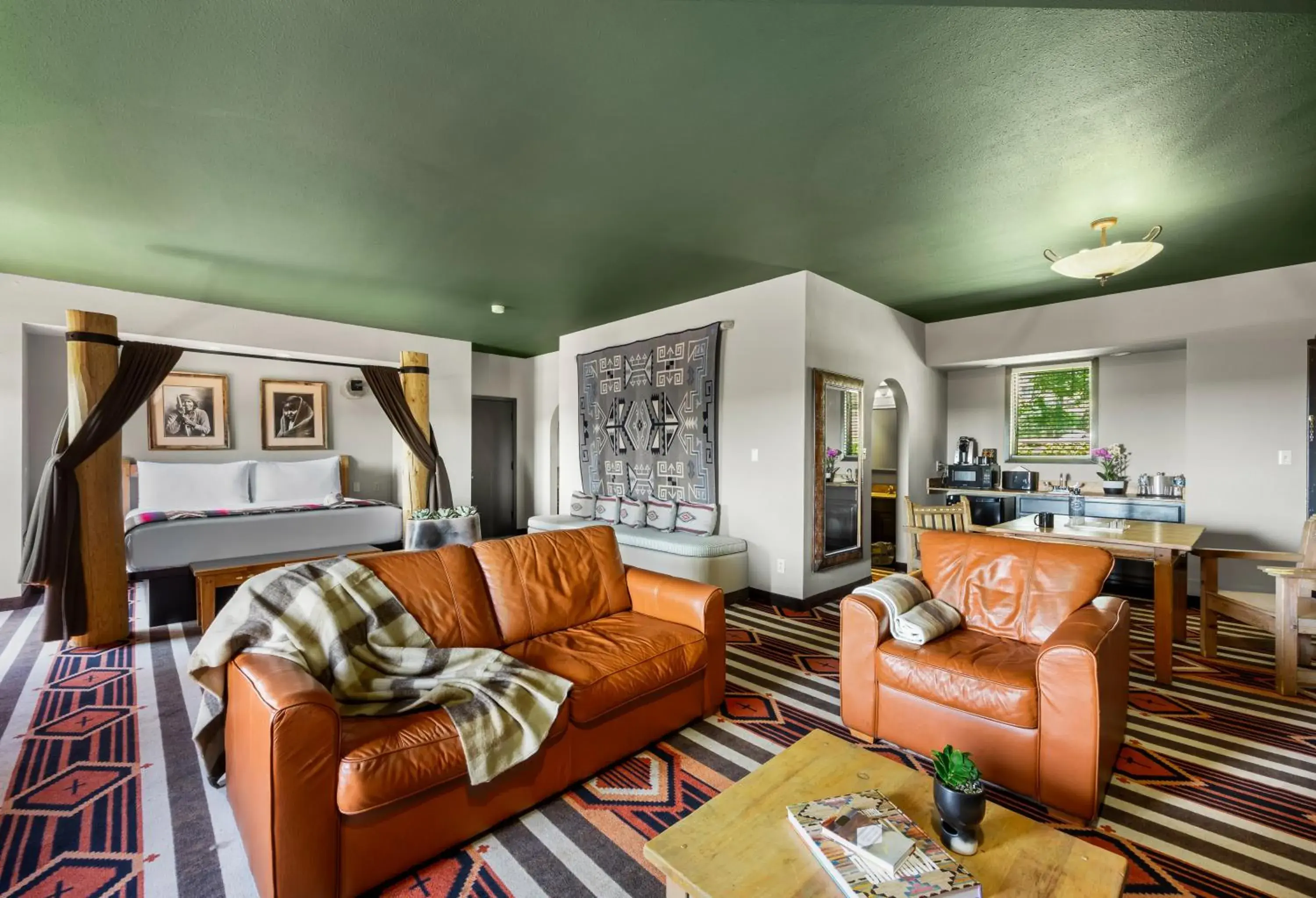 Living room in Hotel Glorieta Living room in Hotel Glorieta