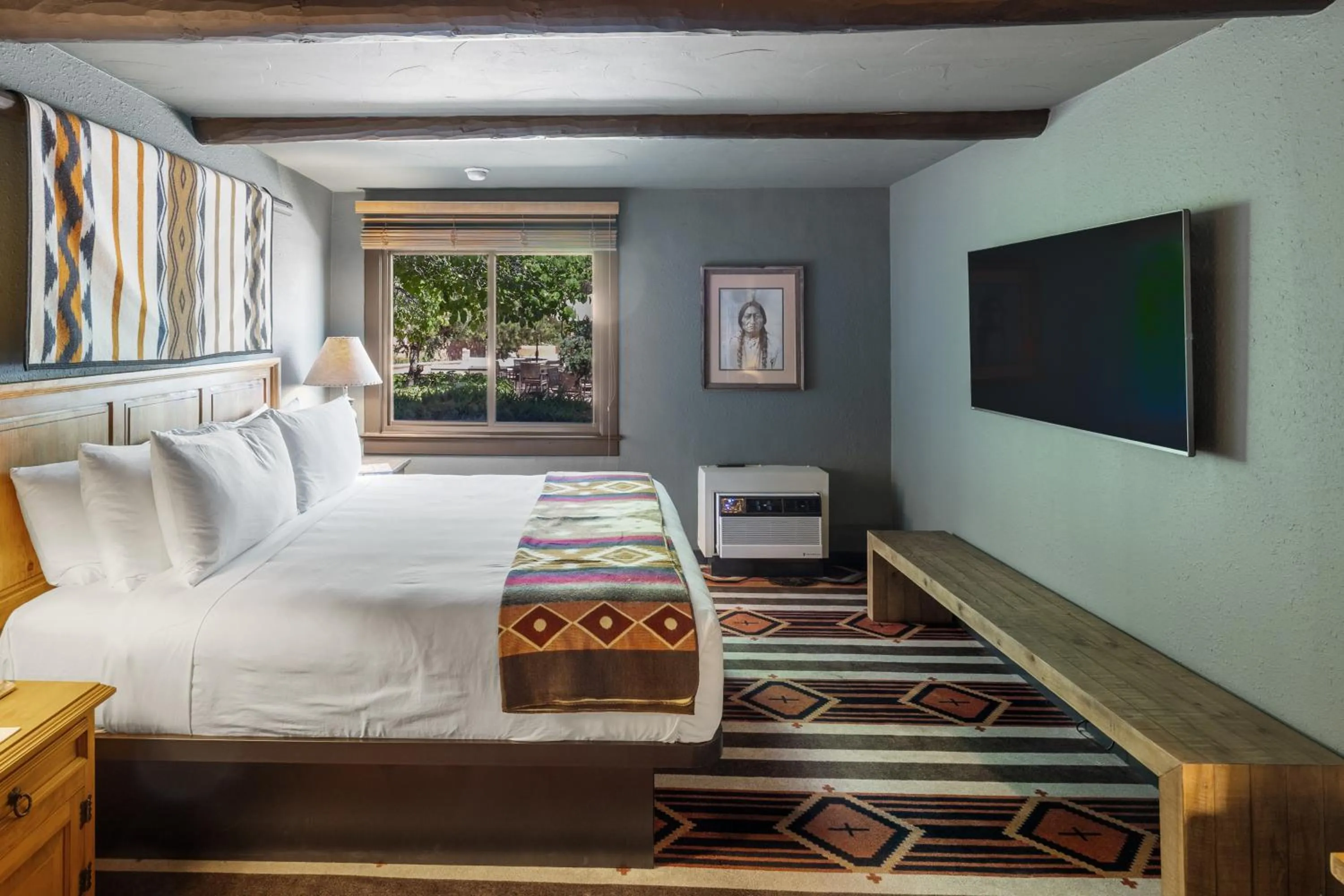 Bed in Hotel Glorieta