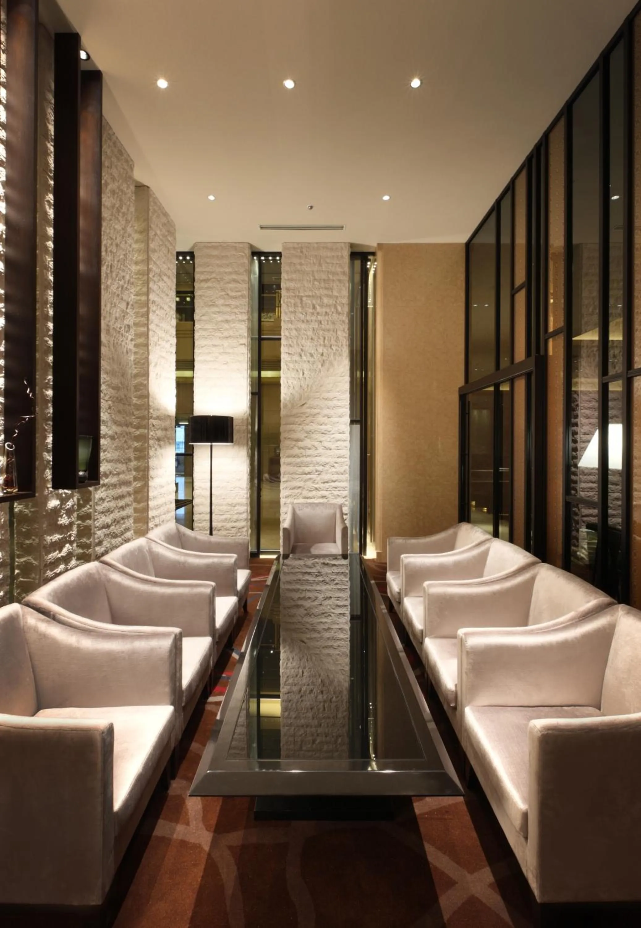 Communal lounge/ TV room, Bed in Hotel Metropolitan Sendai