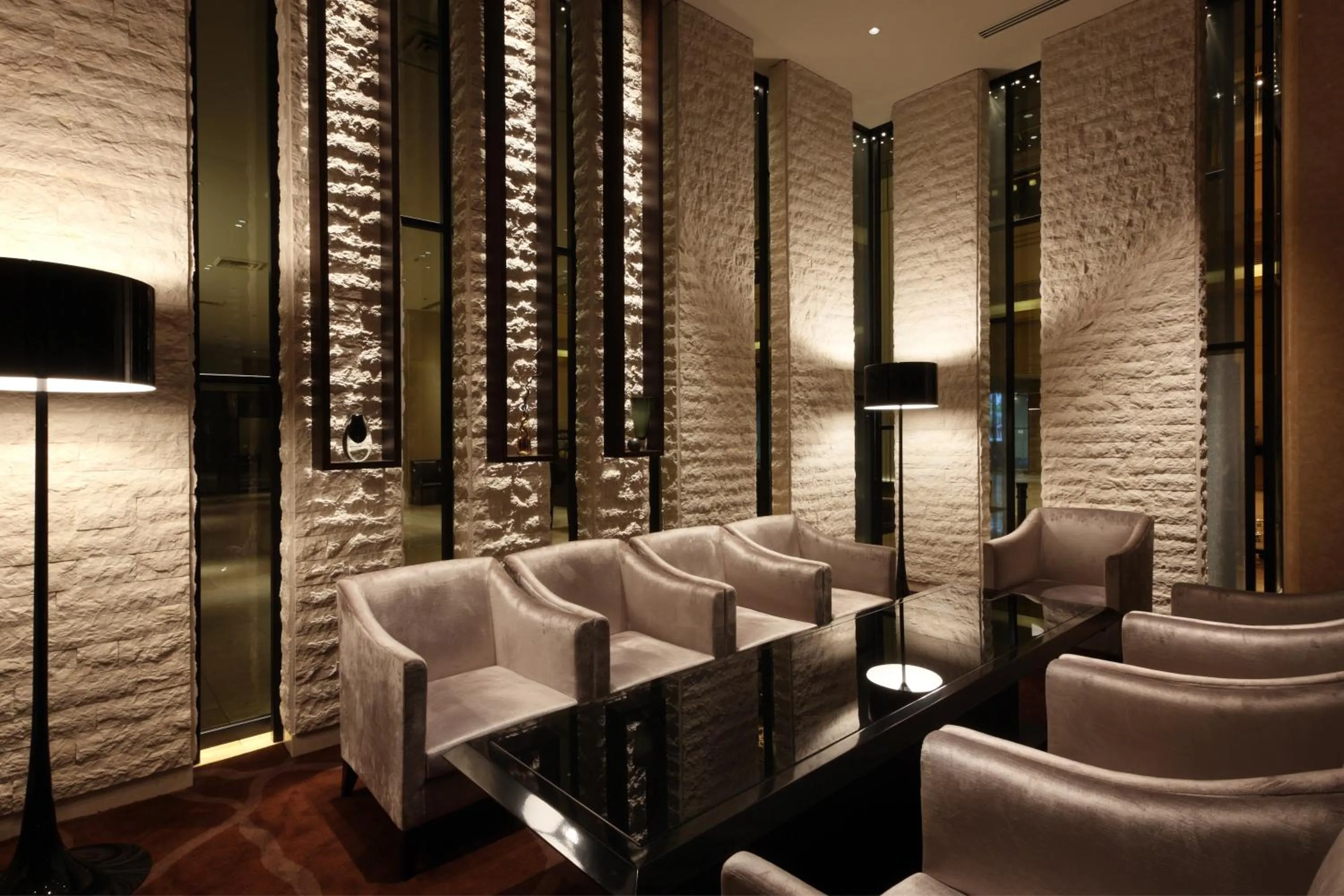 Communal lounge/ TV room in Hotel Metropolitan Sendai