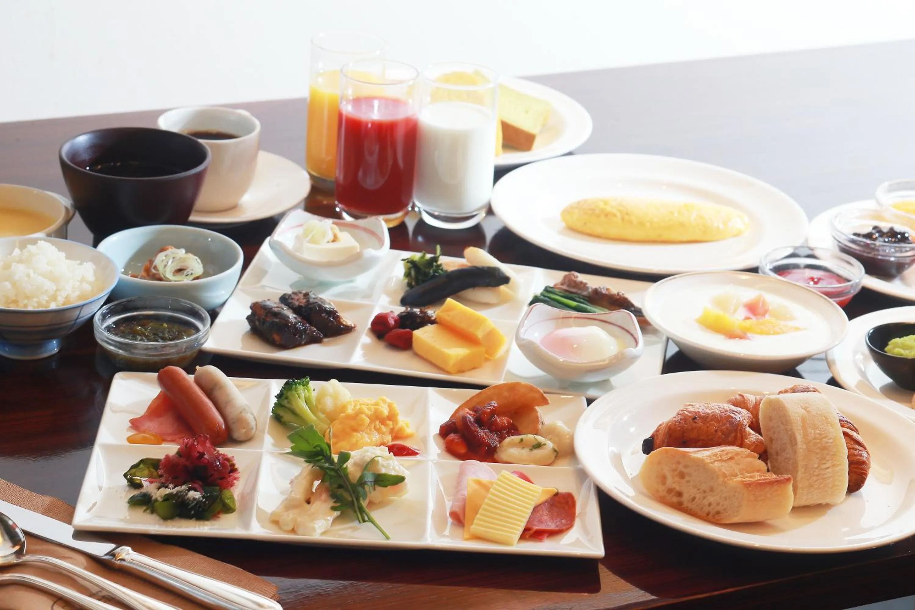 Buffet breakfast in Hotel Metropolitan Sendai