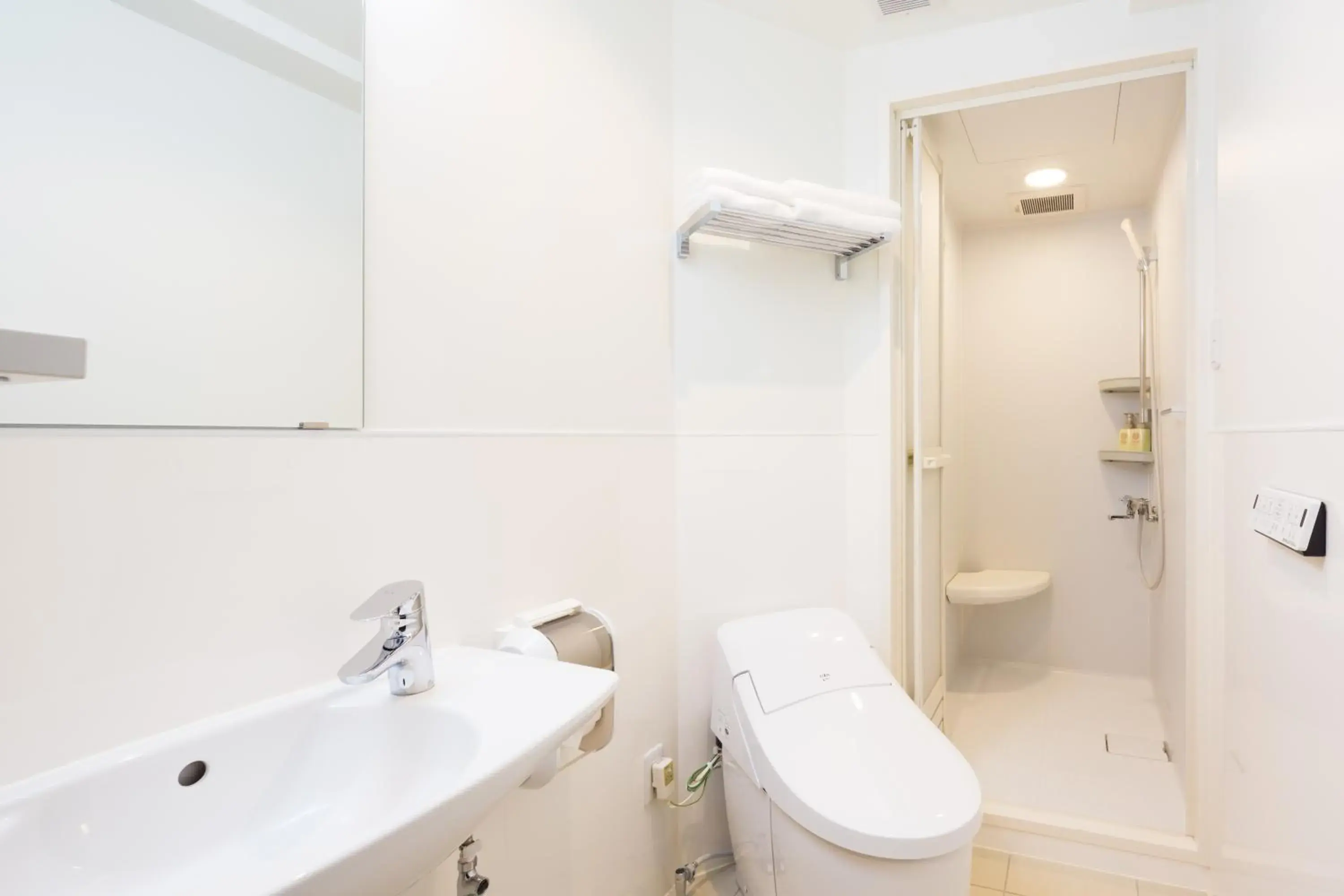 Bathroom in Matsubaya Ryokan Bathroom in Matsubaya Ryokan