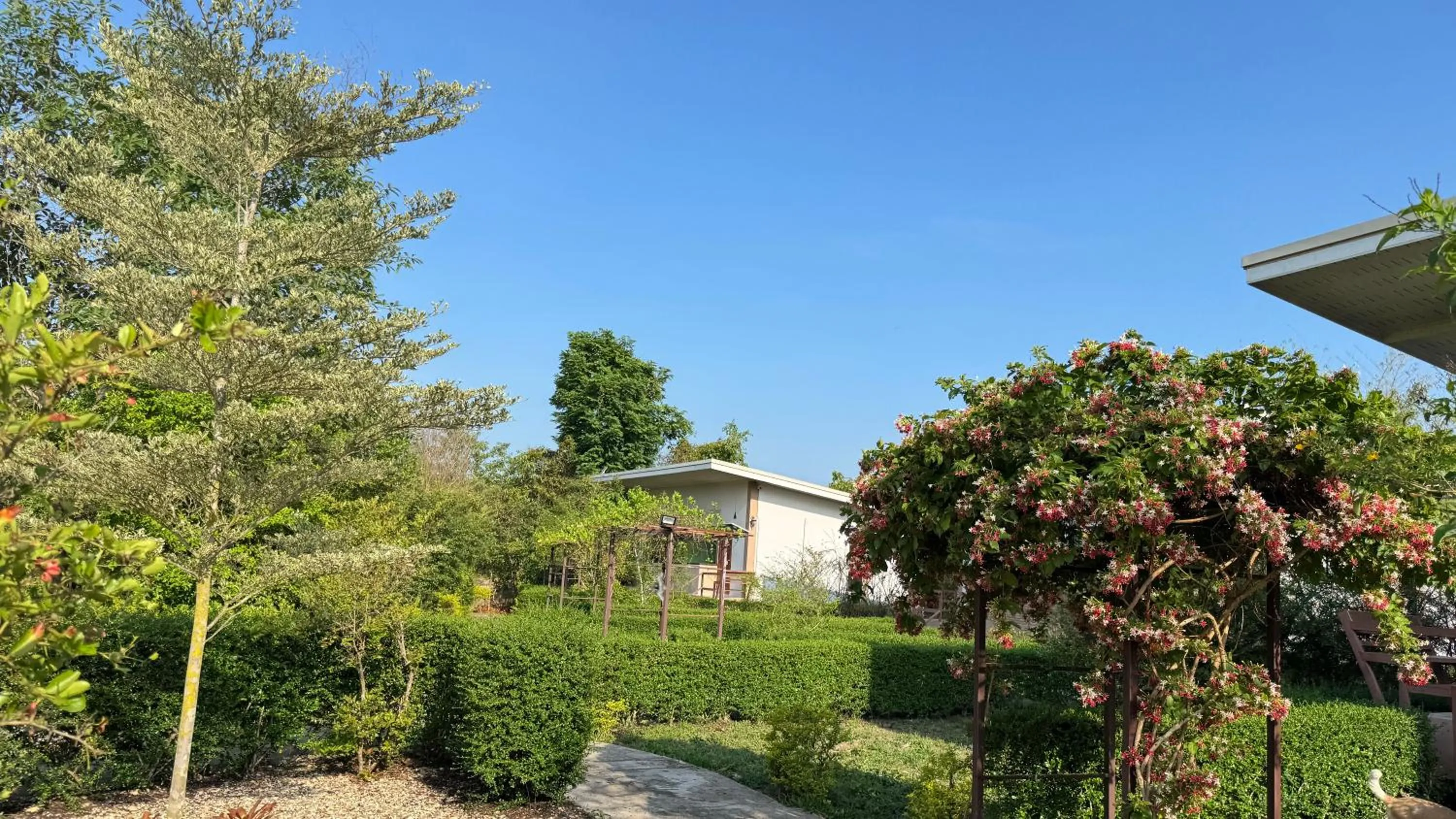 Property building in Ina Boutique Home Nan