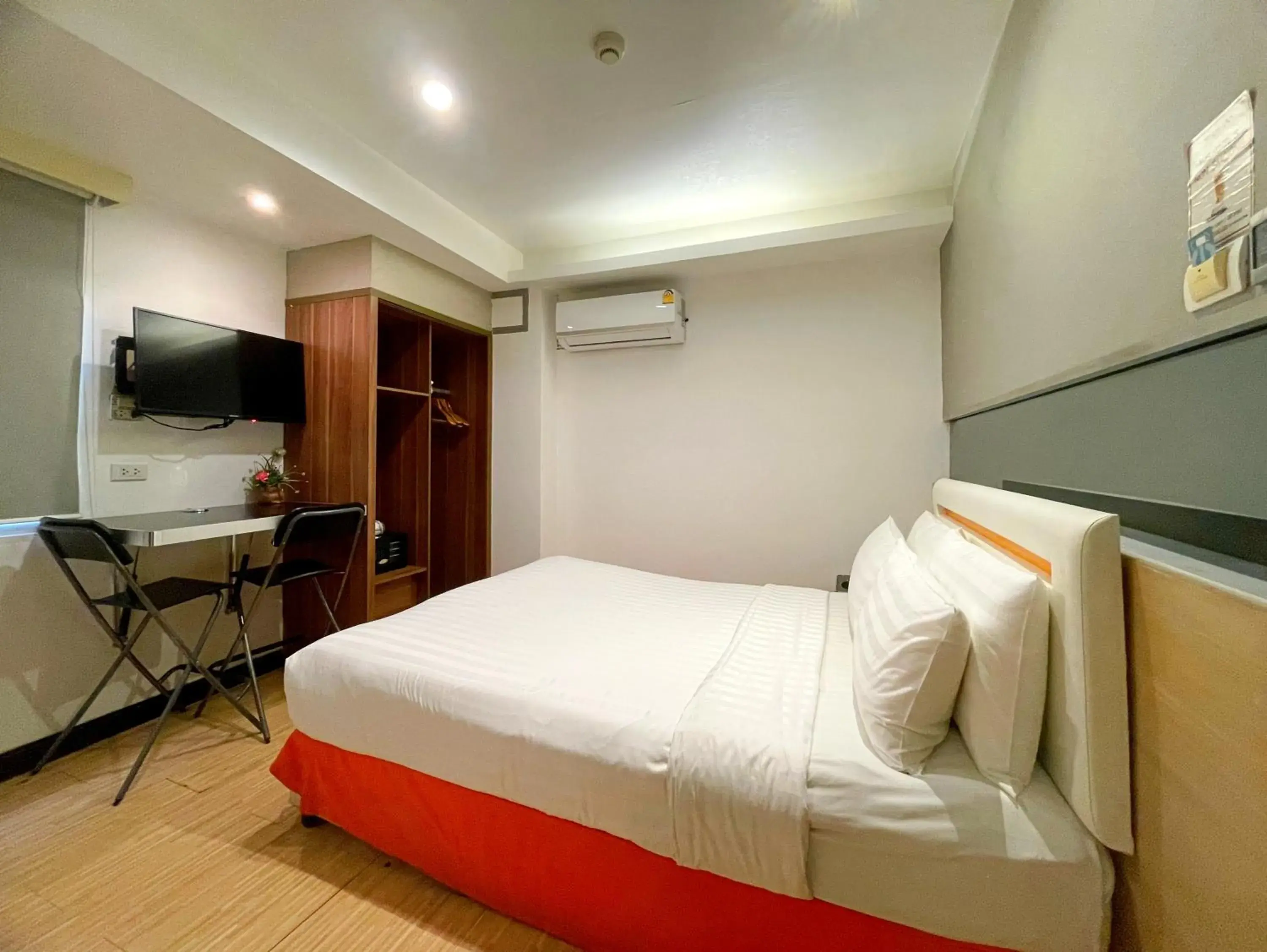 Bed in Arawana Express Phromphong Bed in Arawana Express Phromphong