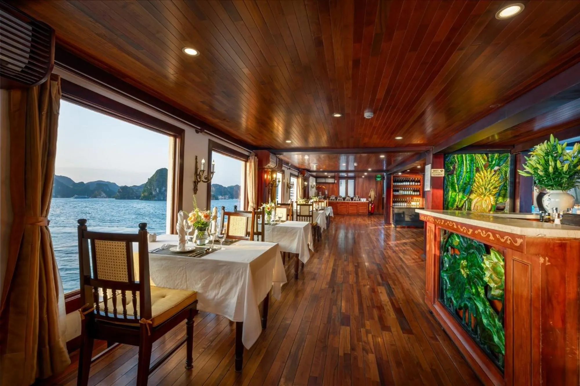 Restaurant/places to eat in Indochina Sails Ha Long Bay