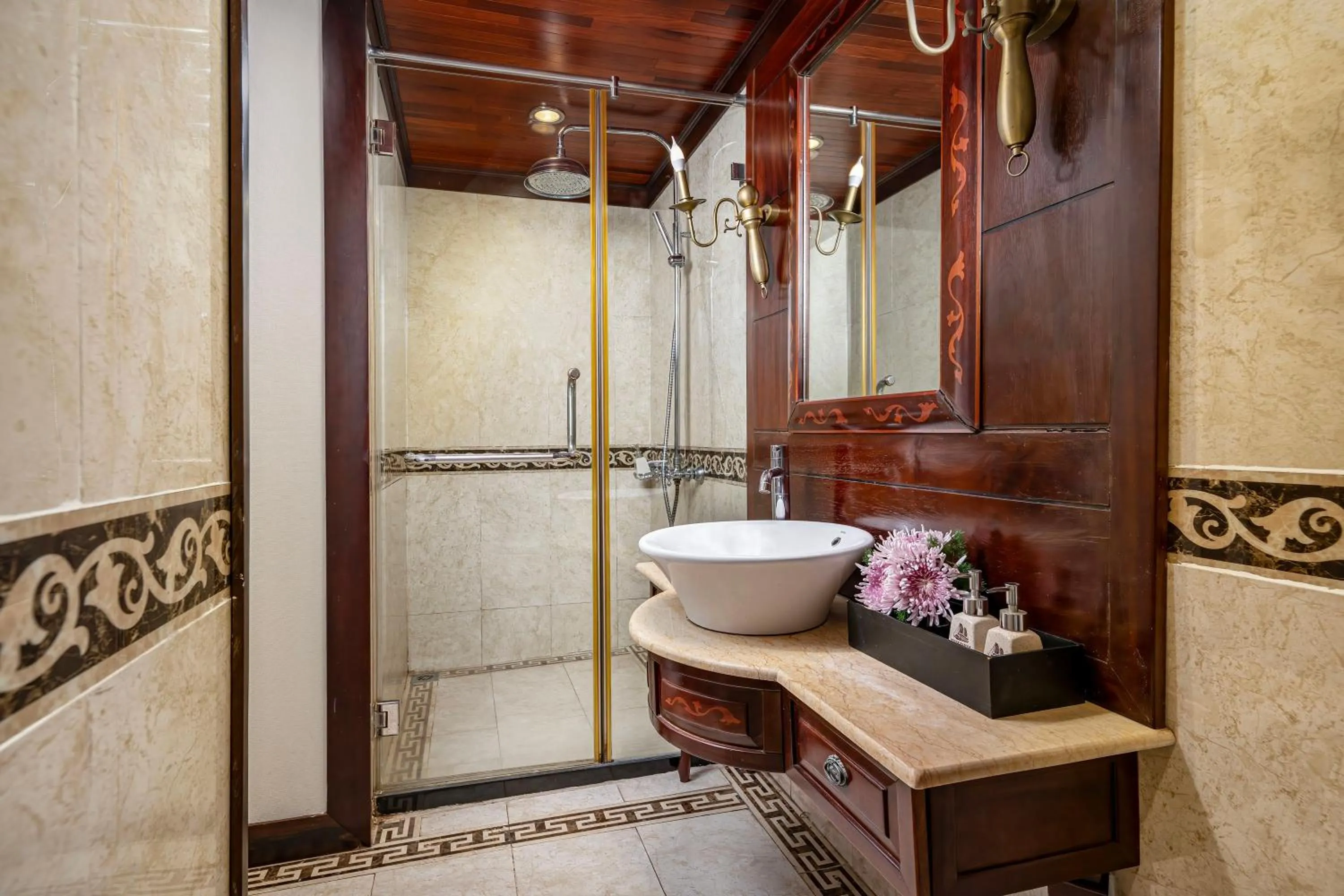 Shower in Indochina Sails Ha Long Bay