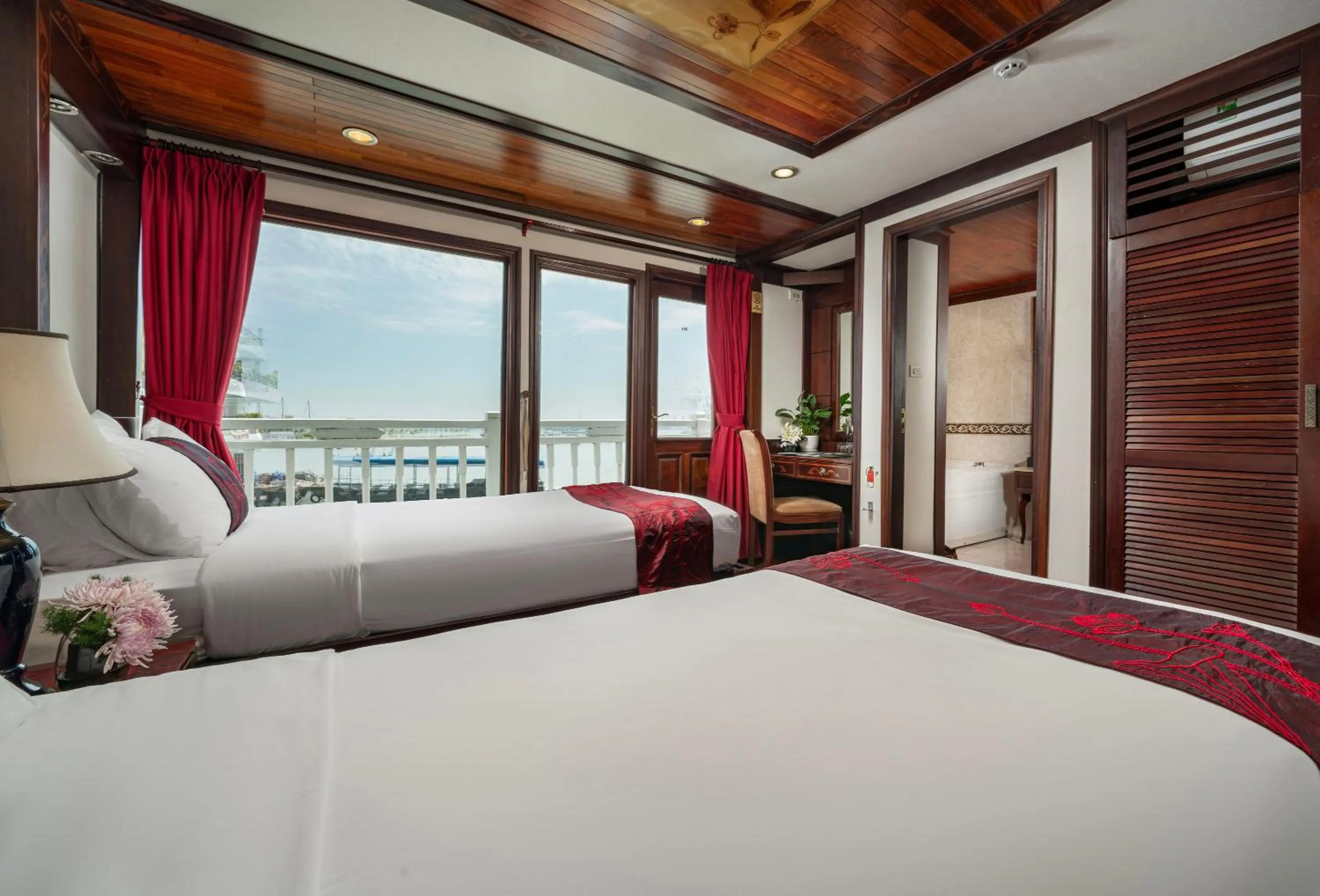 Sea view, Bed in Indochina Sails Ha Long Bay