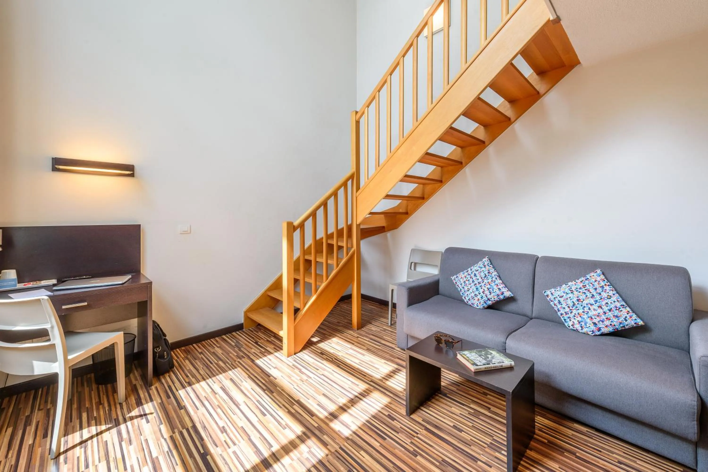 Living room in Clarion Aparthotel Toulouse Le Parc de l'Escale