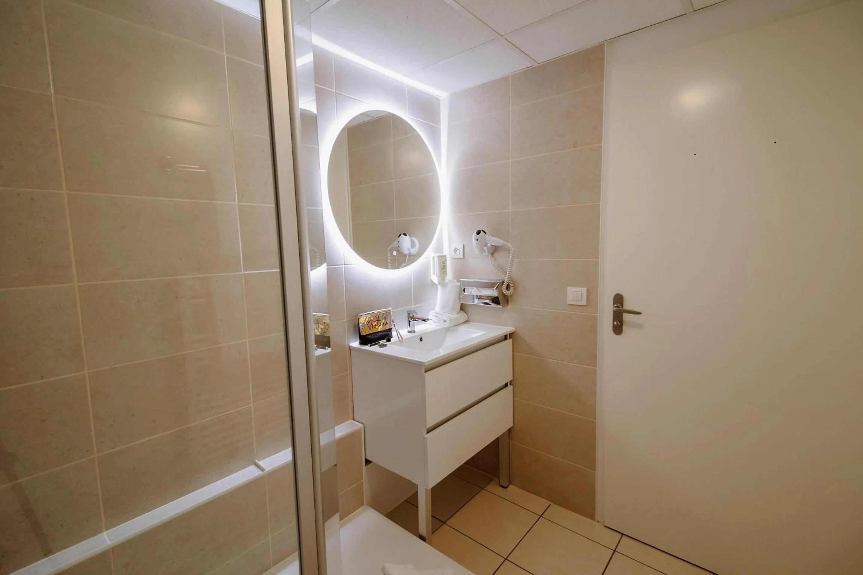 Bedroom in Clarion Aparthotel Toulouse Le Parc de l'Escale