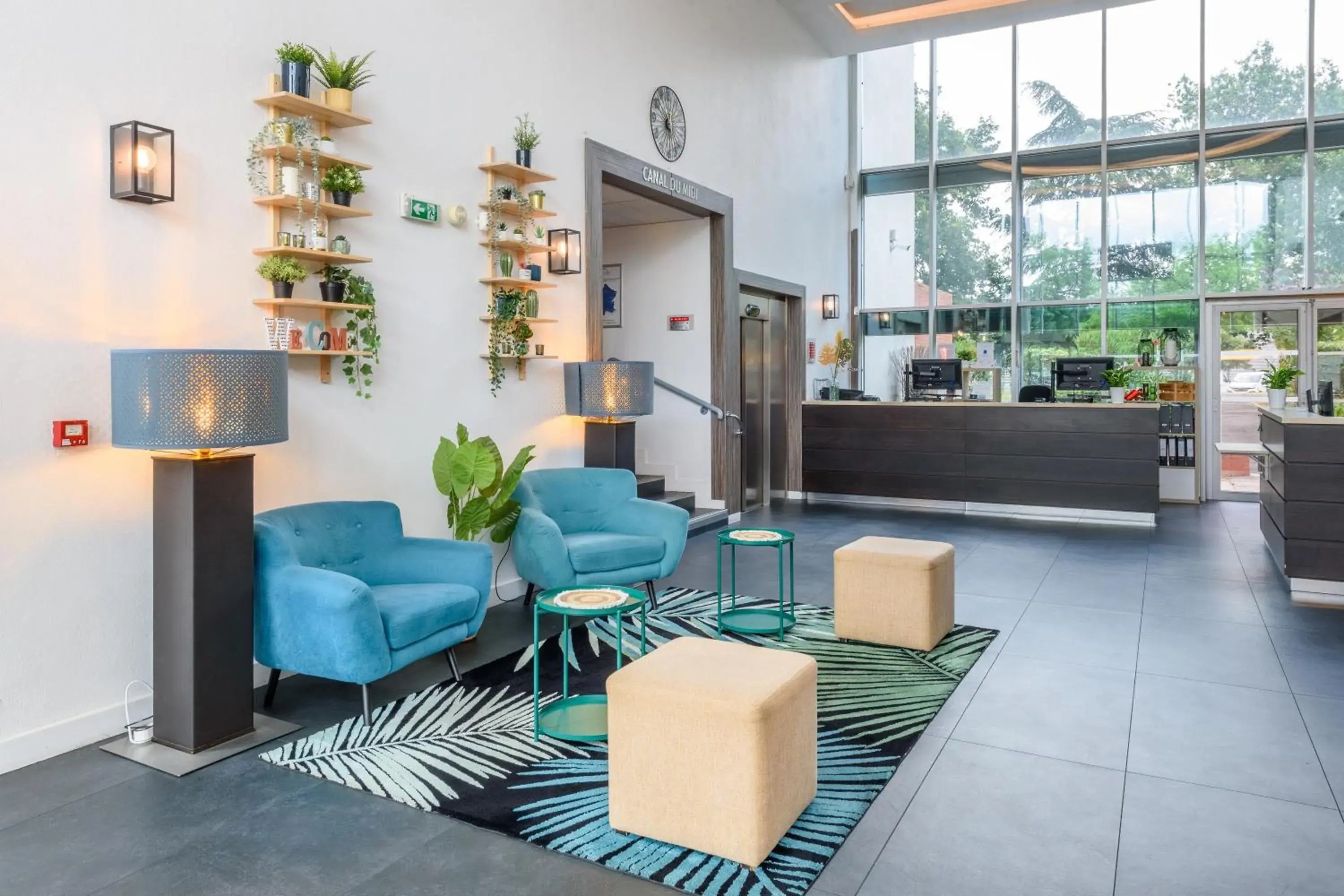 Lobby or reception in Clarion Aparthotel Toulouse Le Parc de l'Escale Lobby or reception in Clarion Aparthotel Toulouse Le Parc de l'Escale