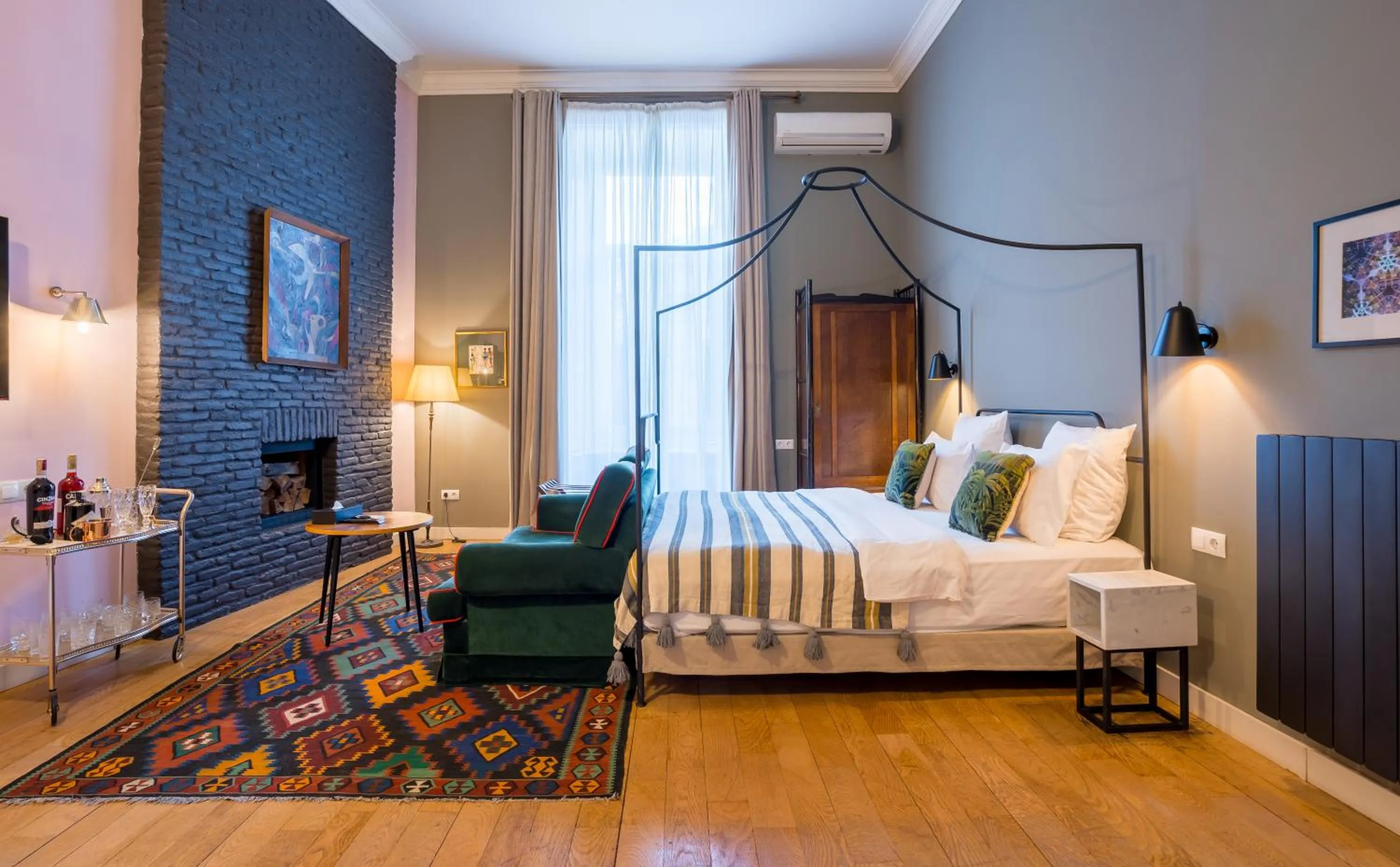 Bedroom, Bed in Communal Hotel Sololaki