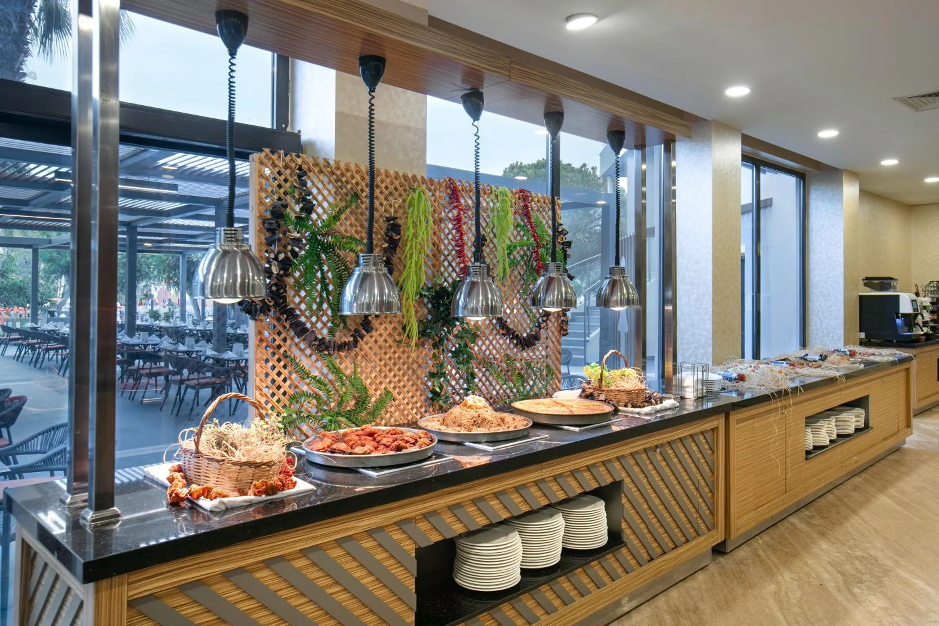 Restaurant/places to eat in Megasaray Resort Side