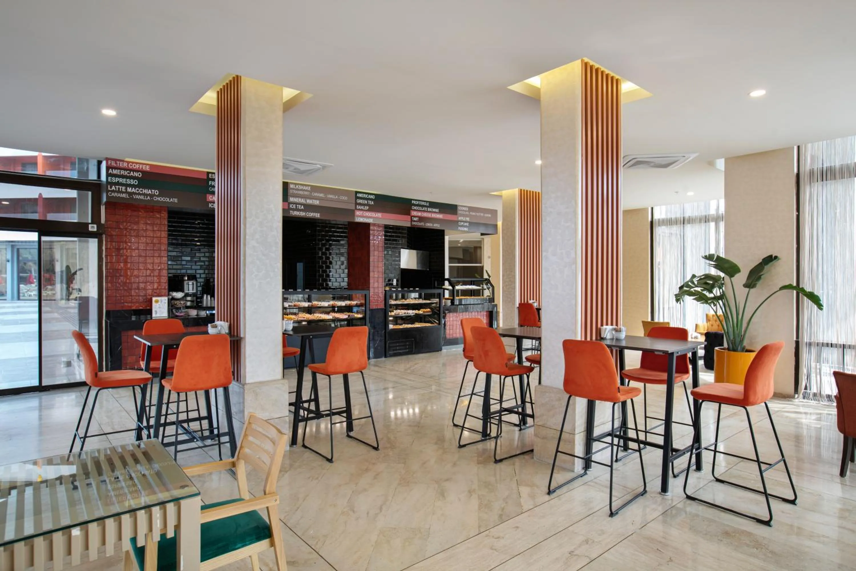 Restaurant/places to eat in Megasaray Resort Side