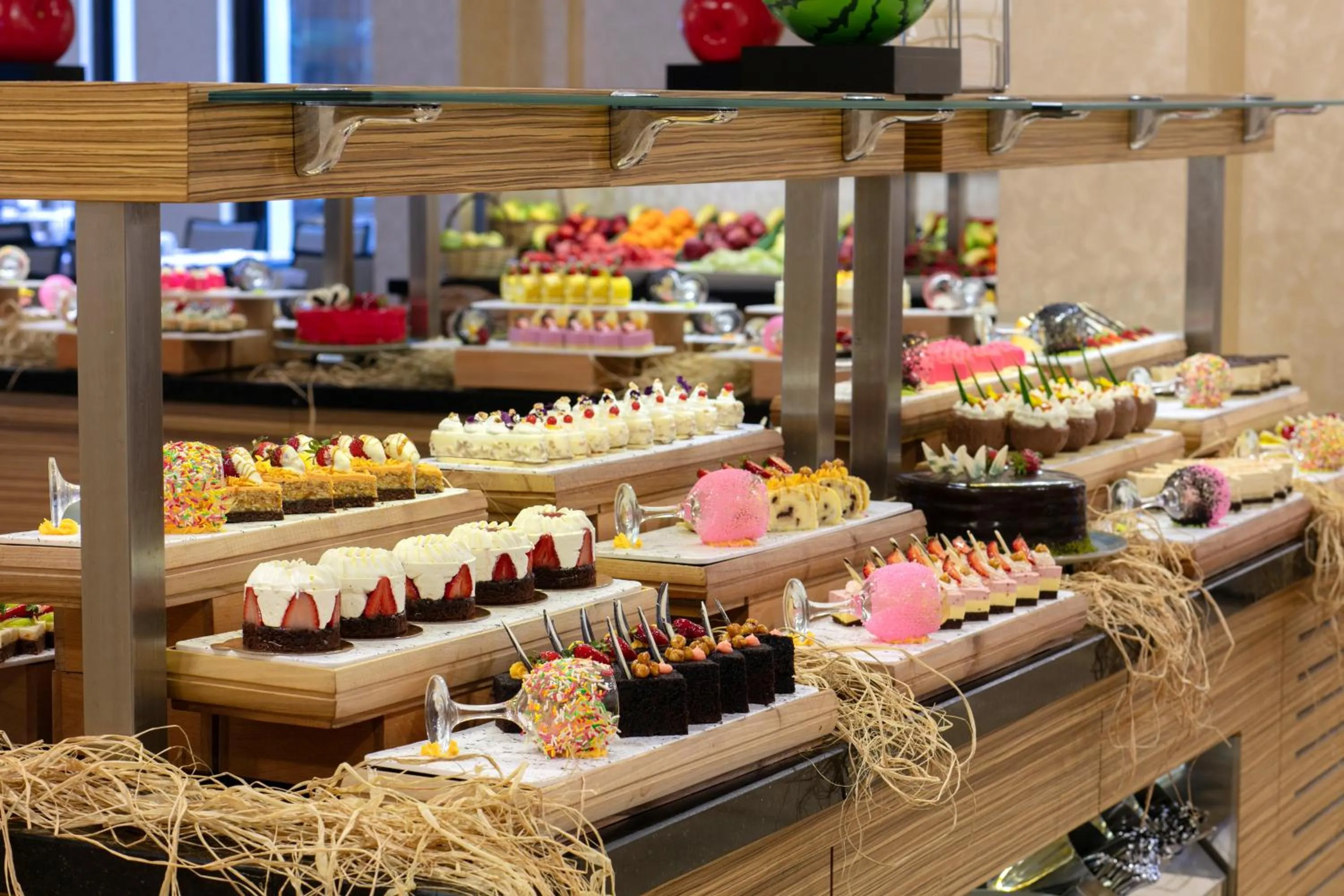 Restaurant/places to eat in Megasaray Resort Side