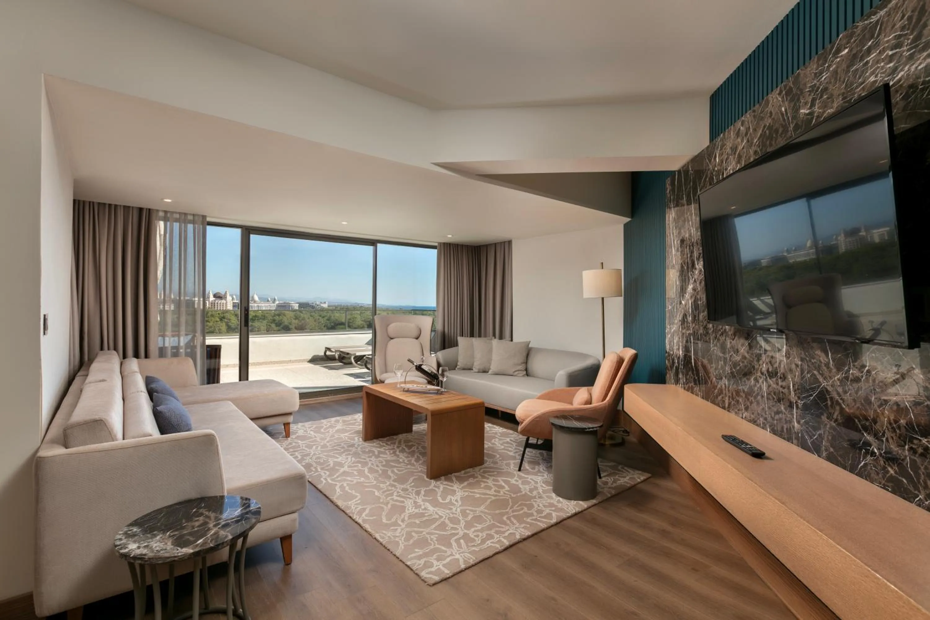 TV and multimedia in Megasaray Resort Side